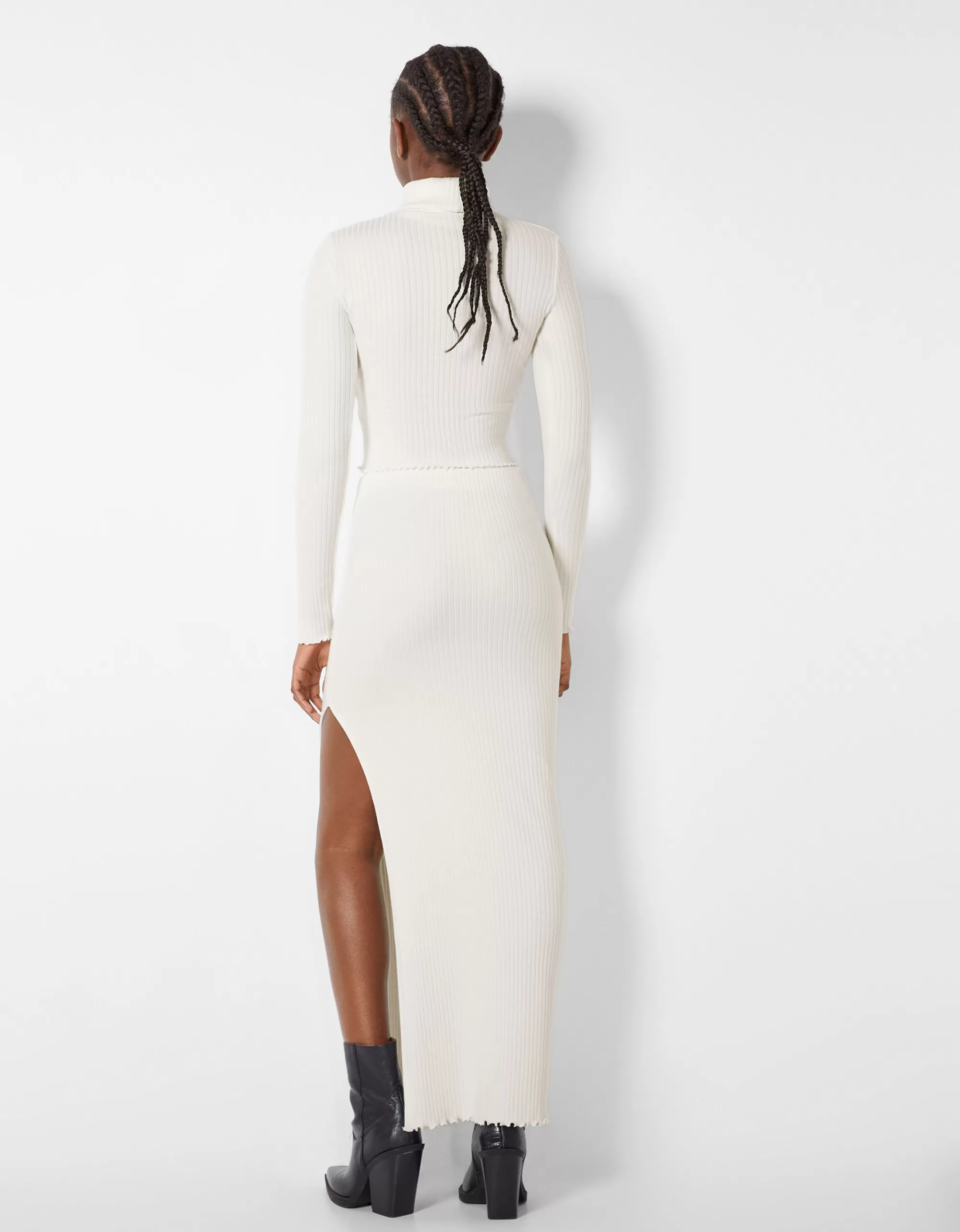 MUJER BERSHKA Jersey cuello alto