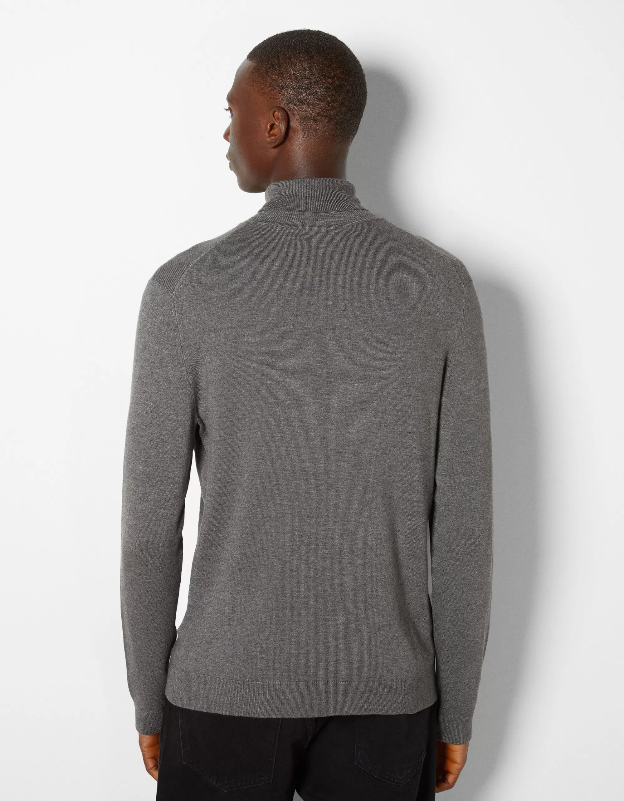 HOMBRE BERSHKA Jersey cuello alto