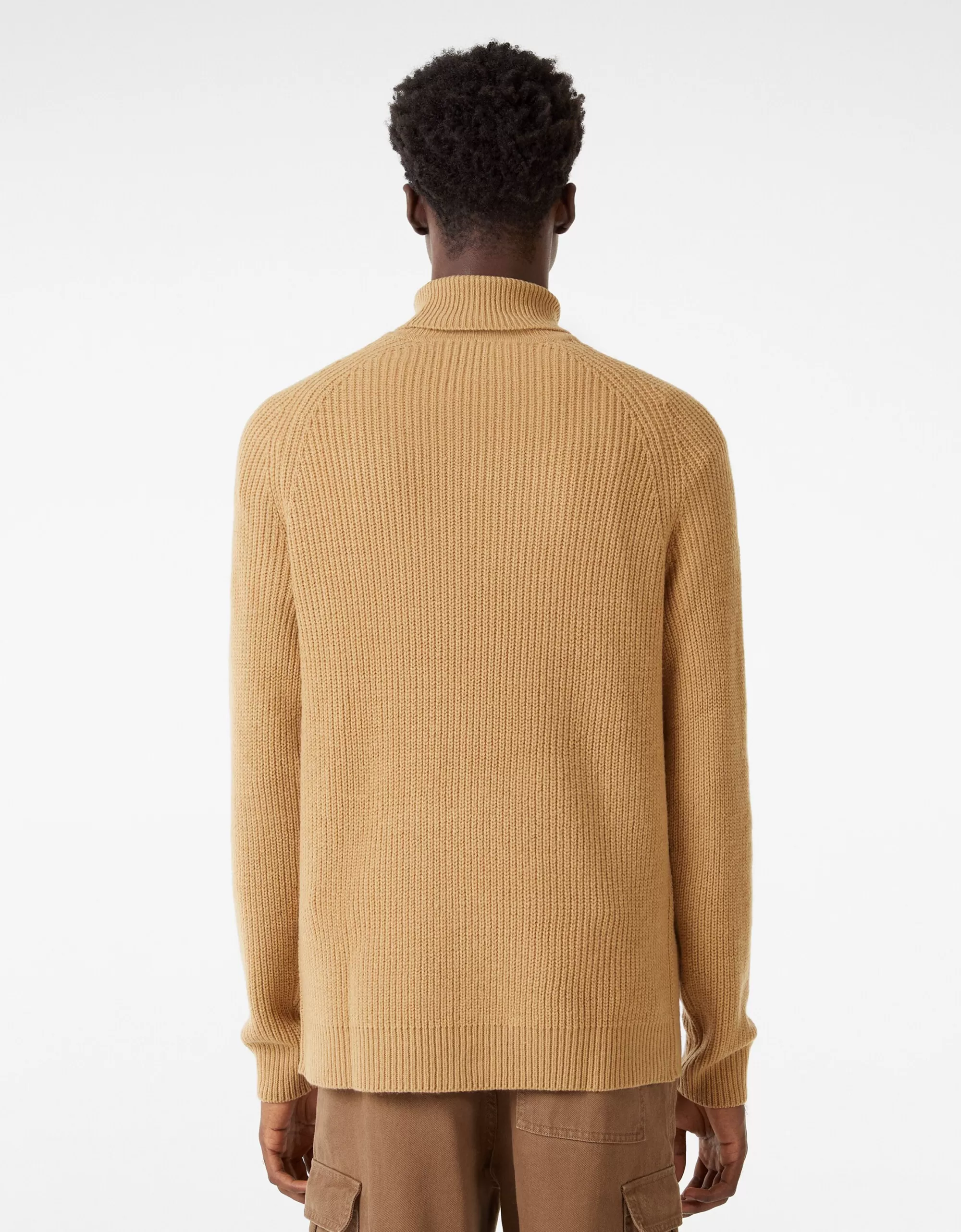HOMBRE BERSHKA Jersey cuello alto grueso