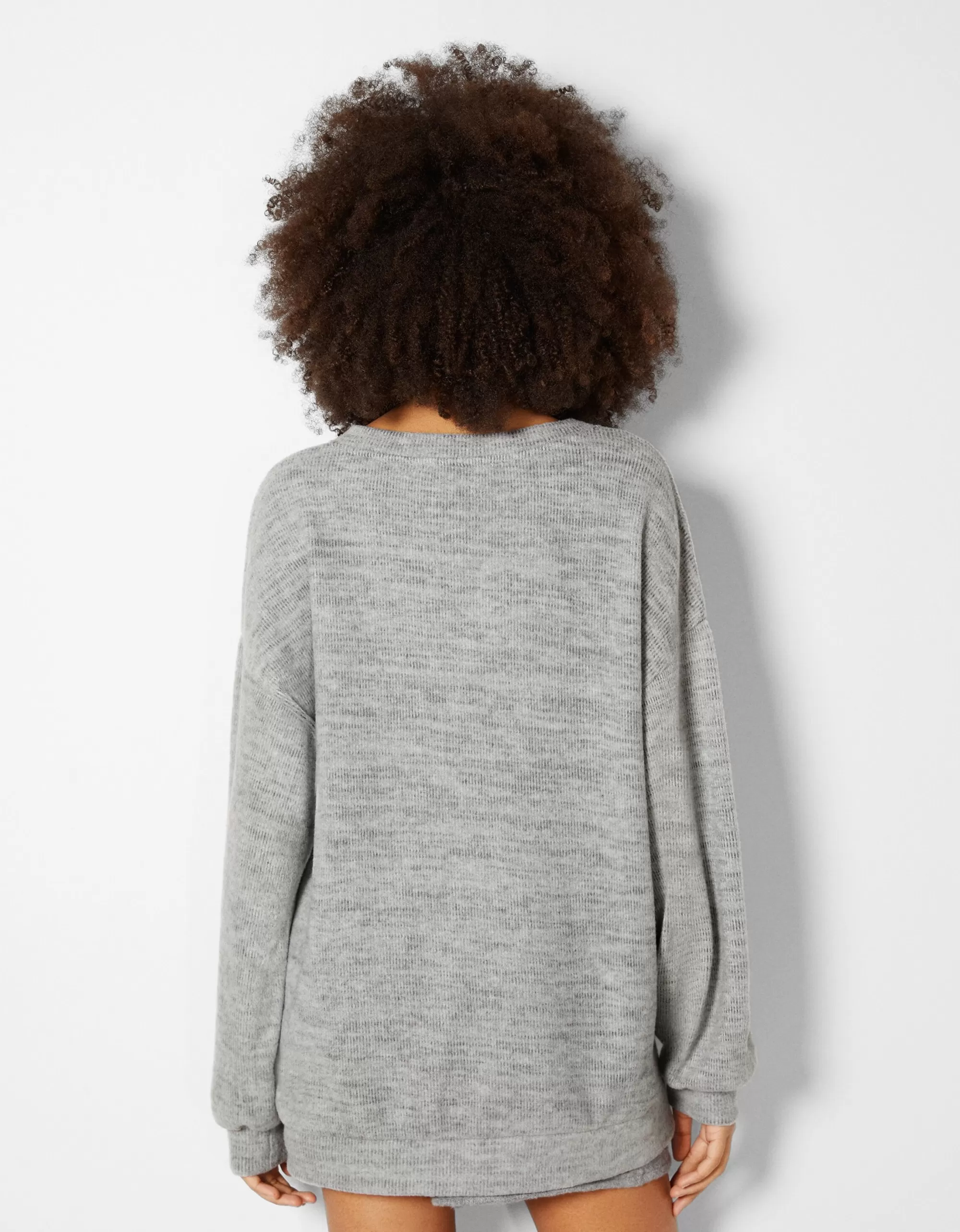 MUJER BERSHKA Jersey cuello pico
