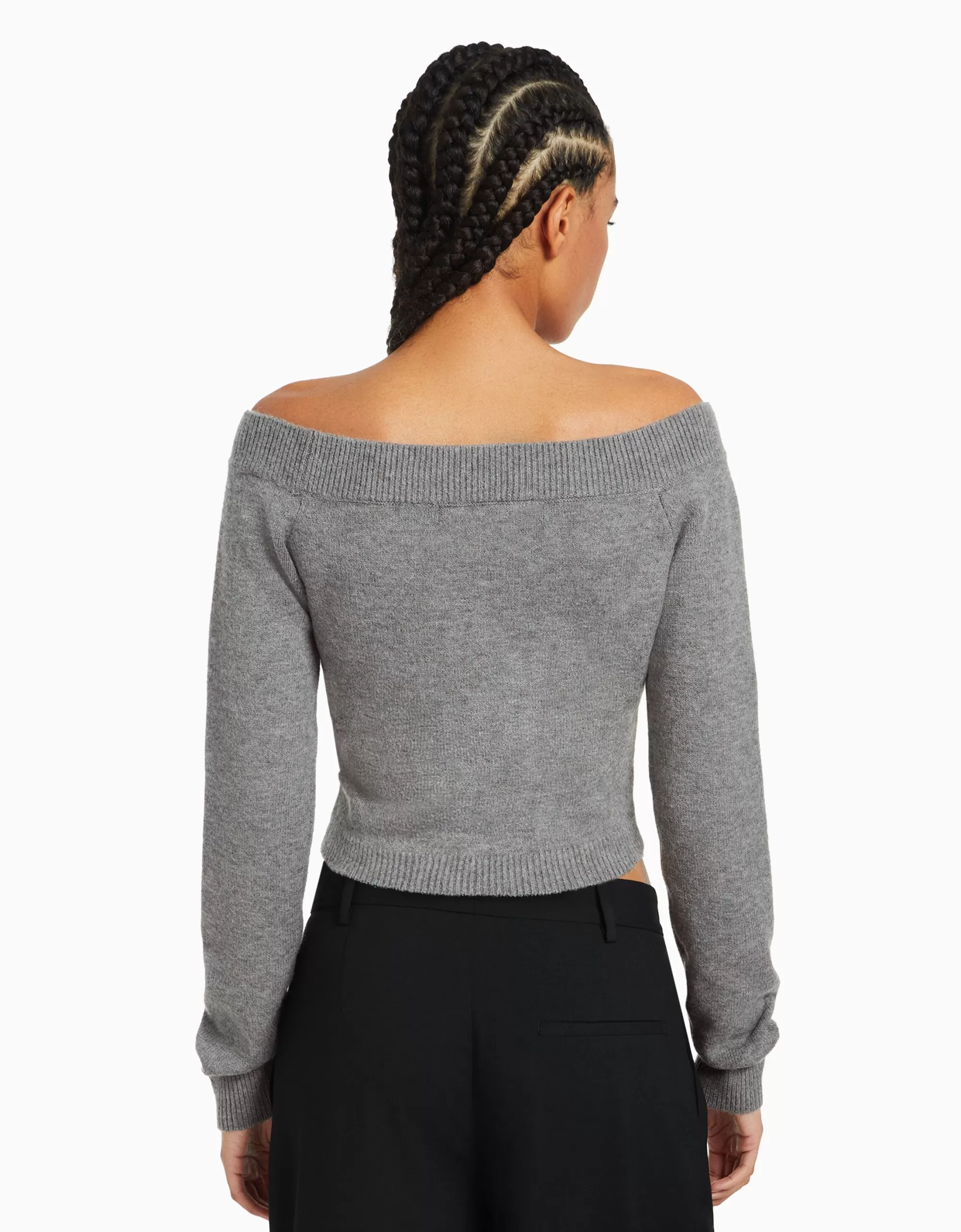 MUJER BERSHKA Jersey cuello pico cropped
