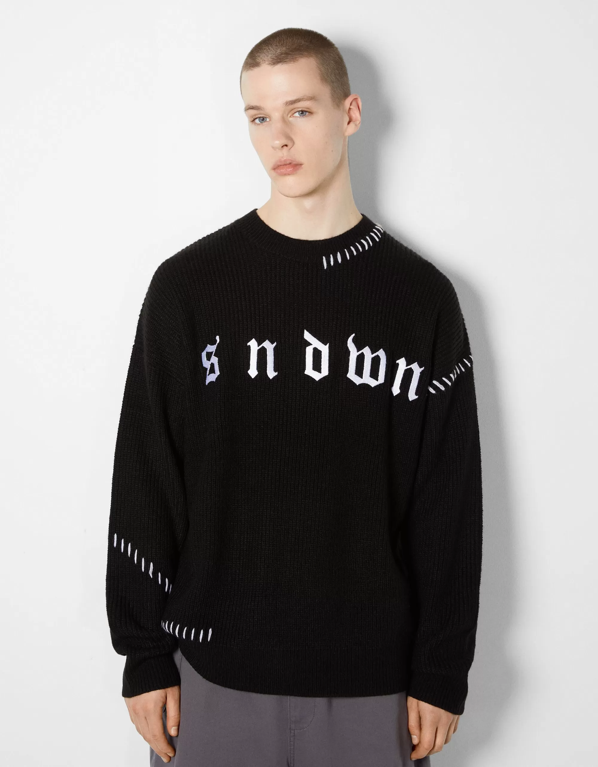 HOMBRE BERSHKA Jersey gótico