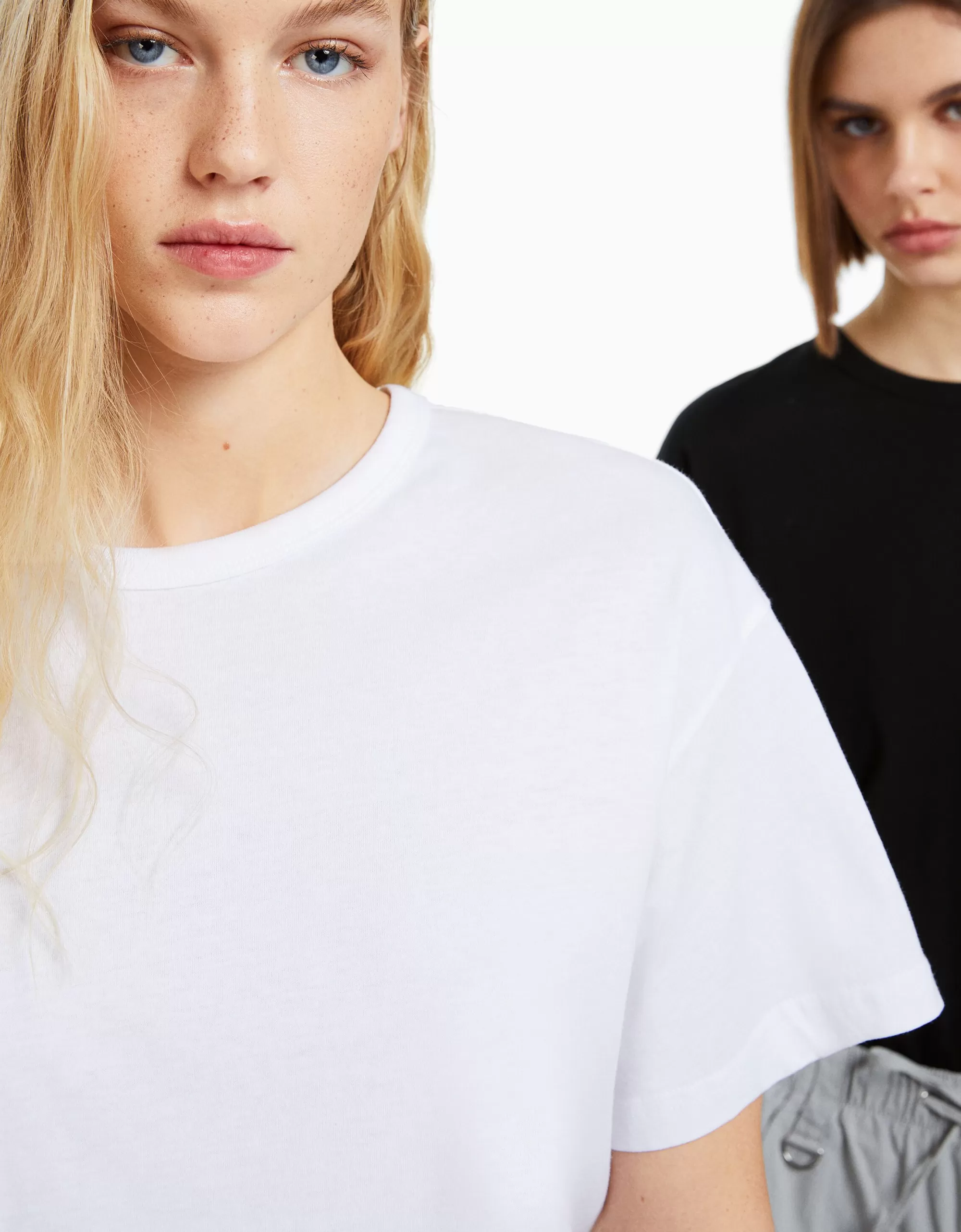 MUJER BERSHKA Pack 2 camisetas manga corta oversize