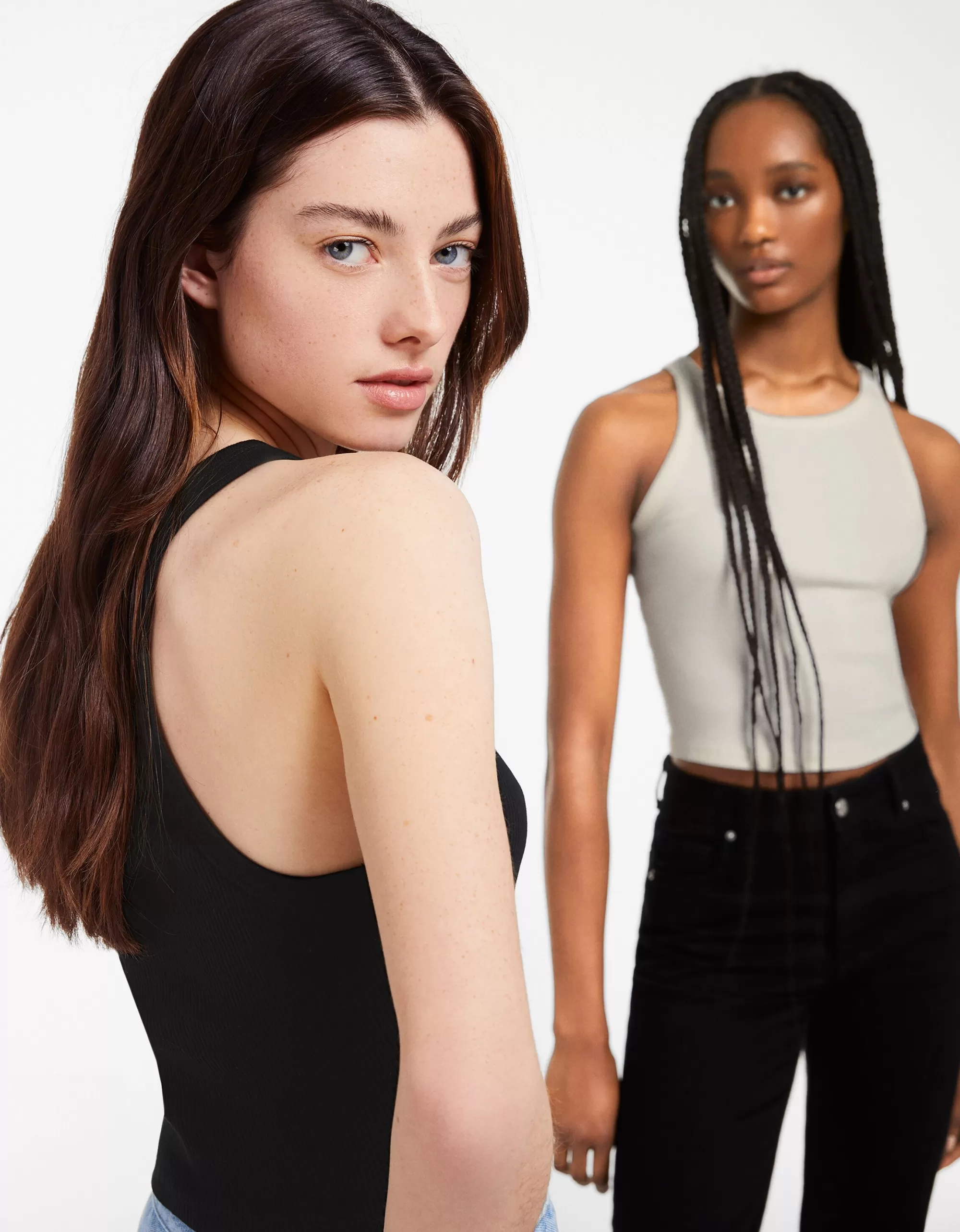 MUJER BERSHKA Pack 2 camisetas sin mangas rib
