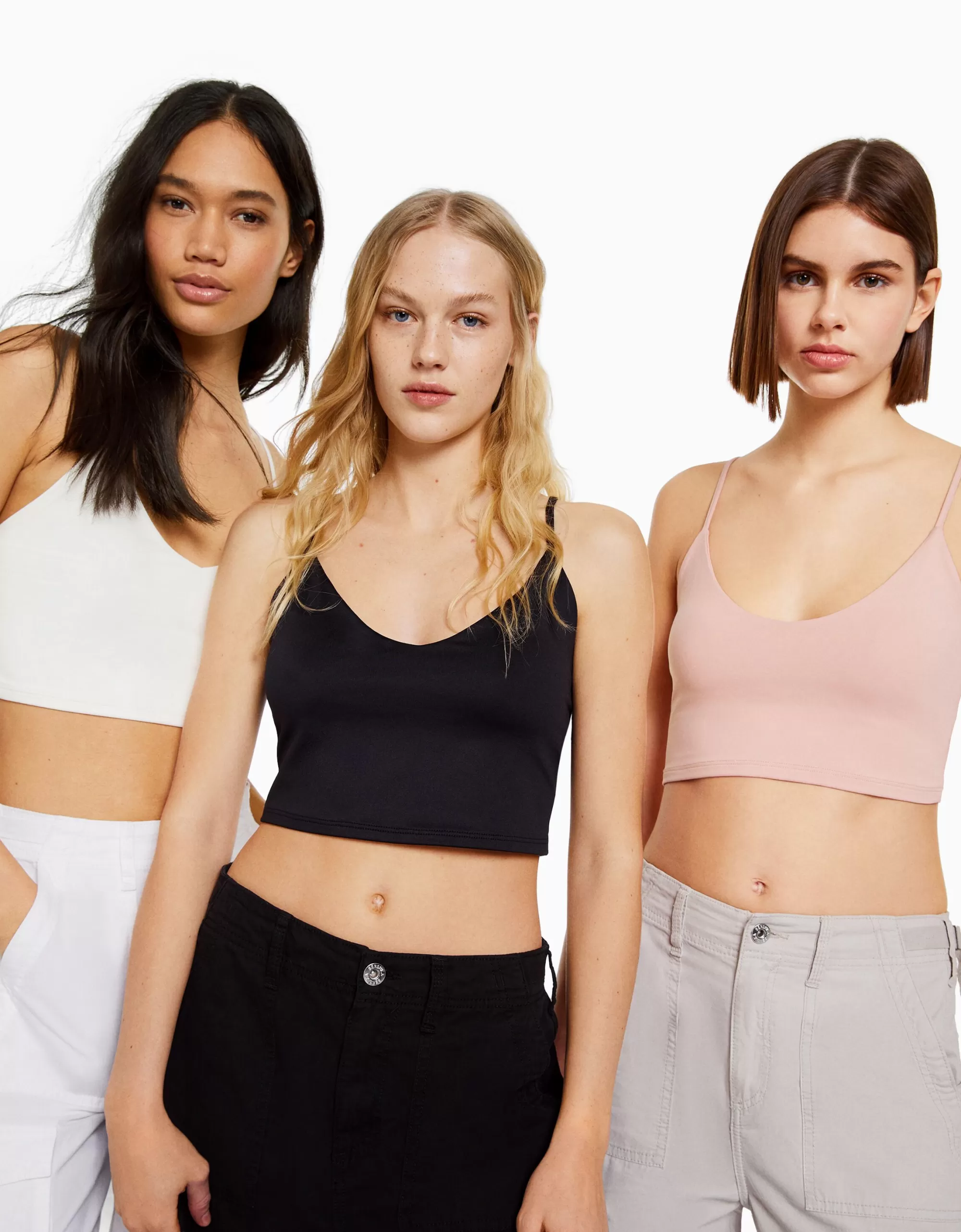 MUJER BERSHKA Pack 3 tops tirantes cropped