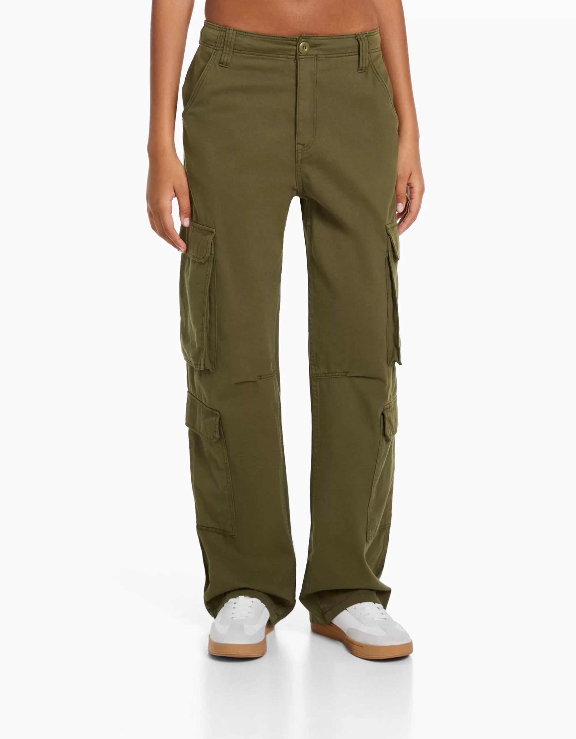 MUJER BERSHKA Pantalón cargo sarga multipocket ajustable