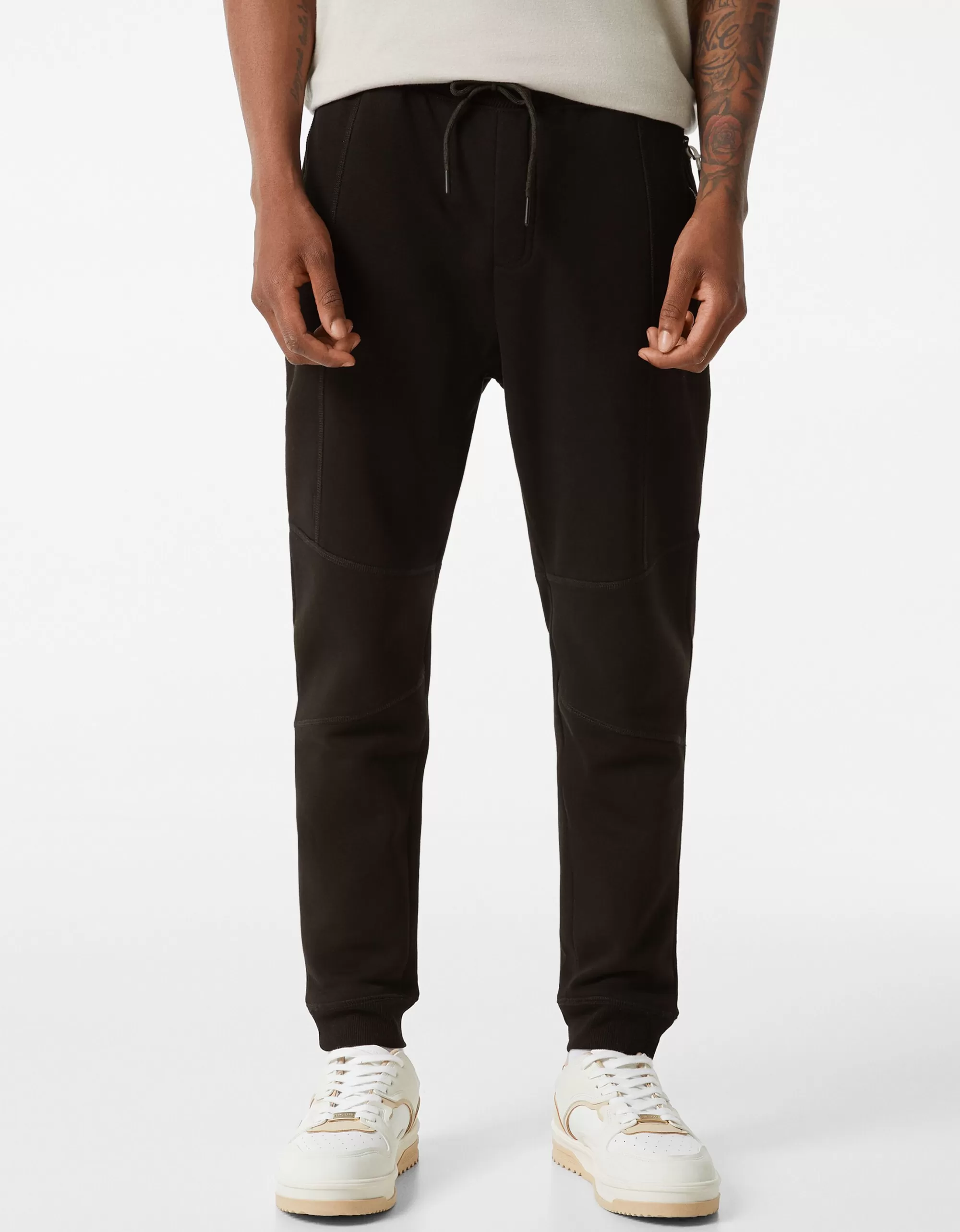 HOMBRE BERSHKA Pantalón felpa jogger cortes