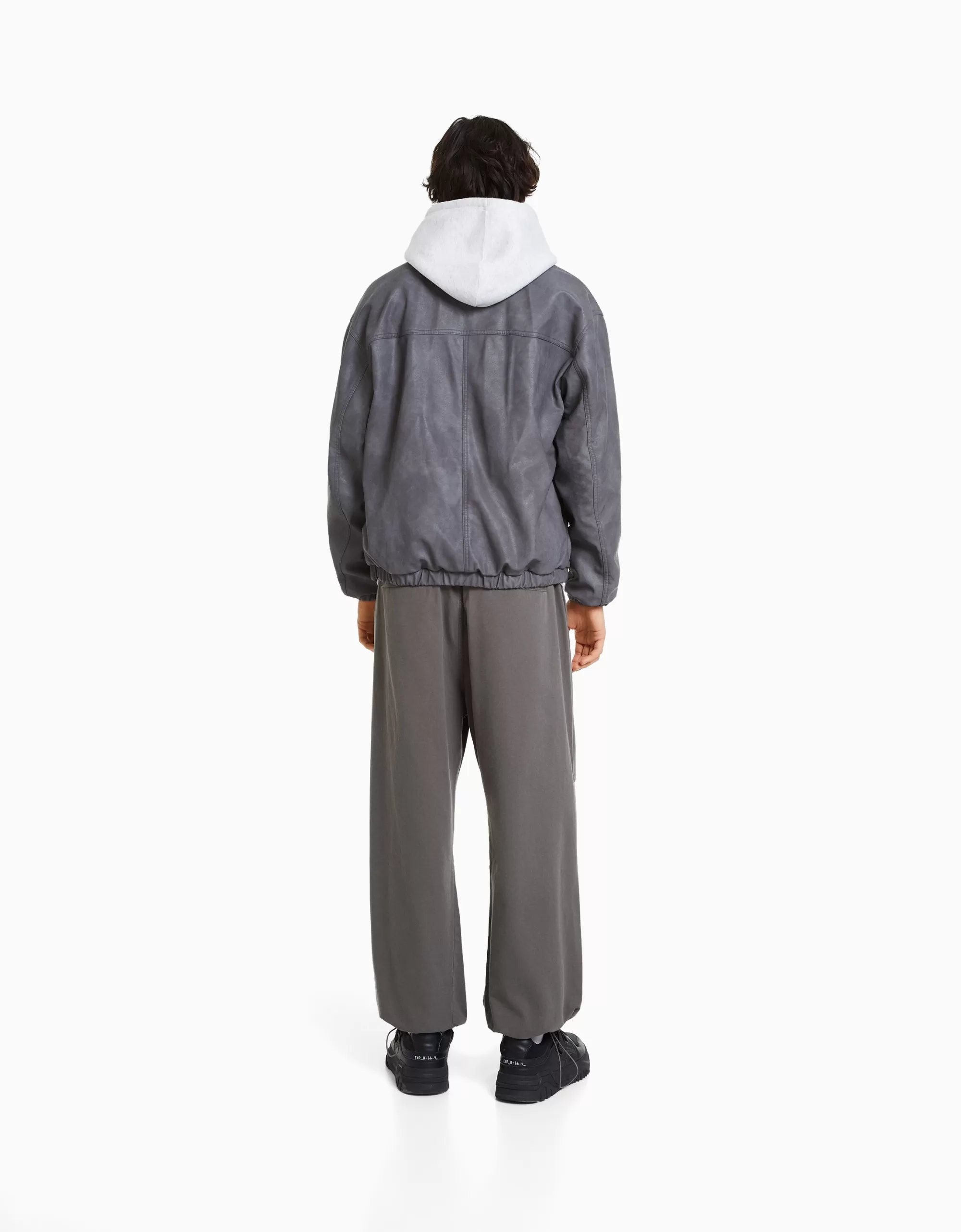 HOMBRE BERSHKA Pantalón parachute algodón
