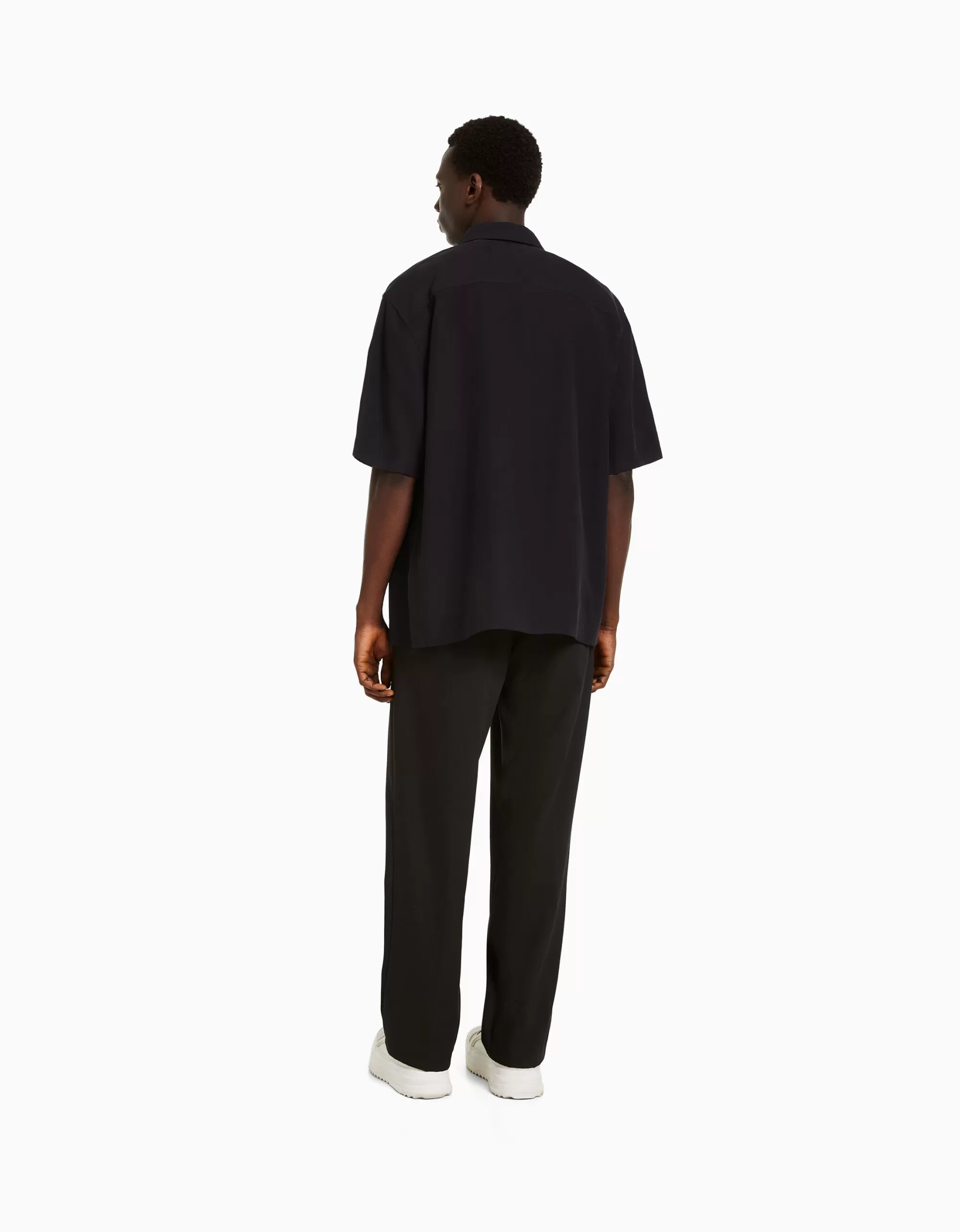 HOMBRE BERSHKA Pantalón sastrero semi jogger wide fit