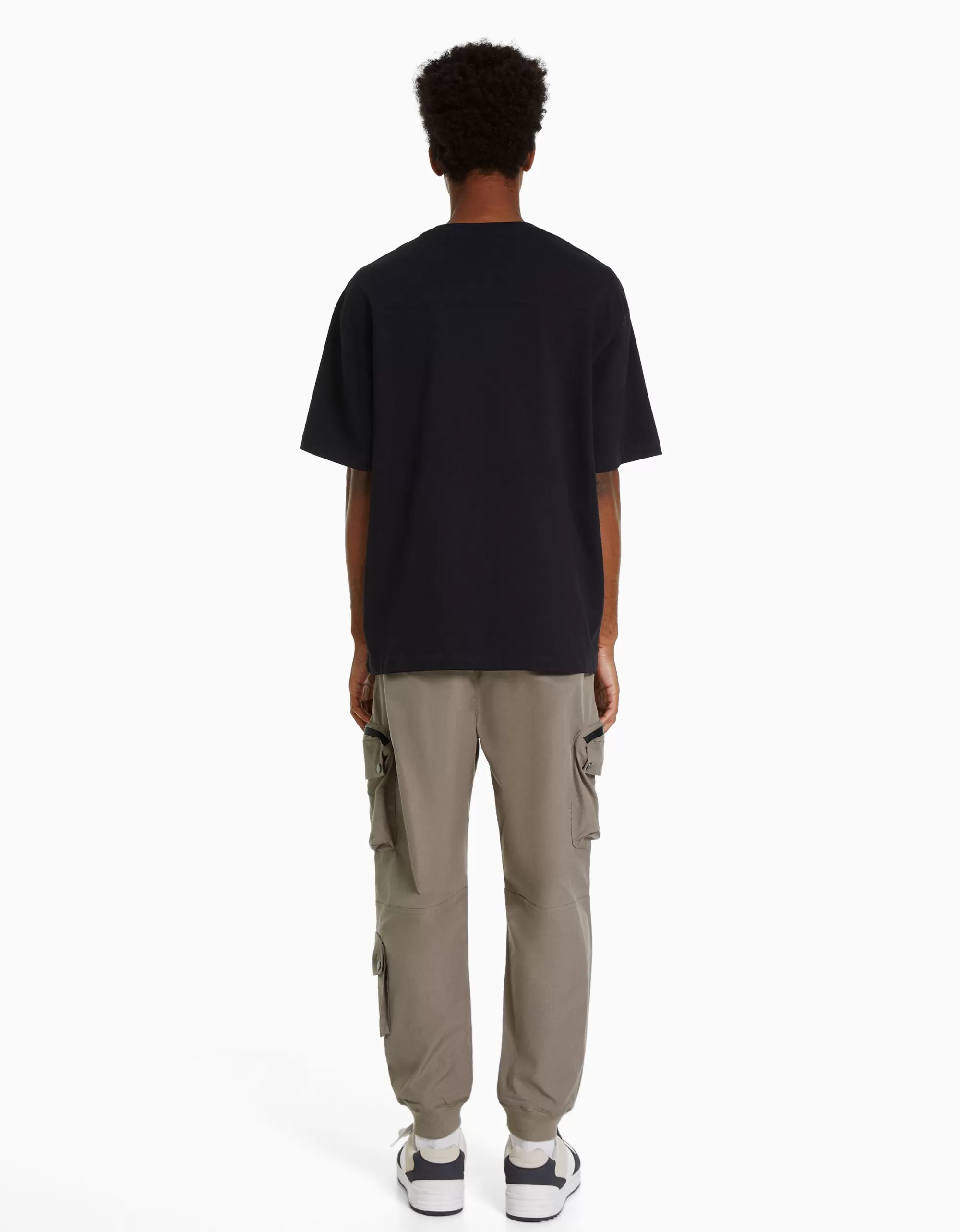 HOMBRE BERSHKA Pantalón técnico jogger multicargo