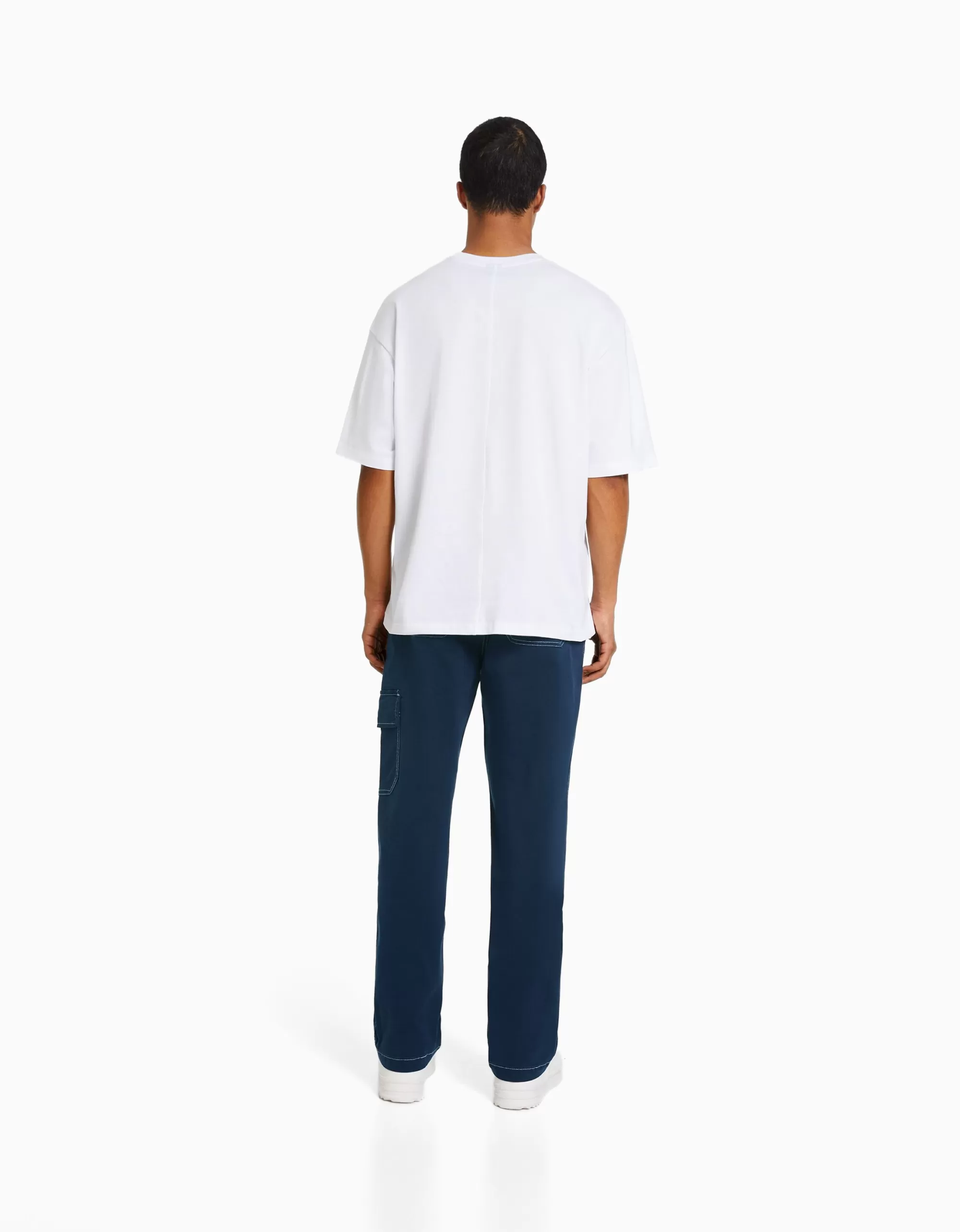 MUJER BERSHKA Pantalón wide cargo costuras contraste