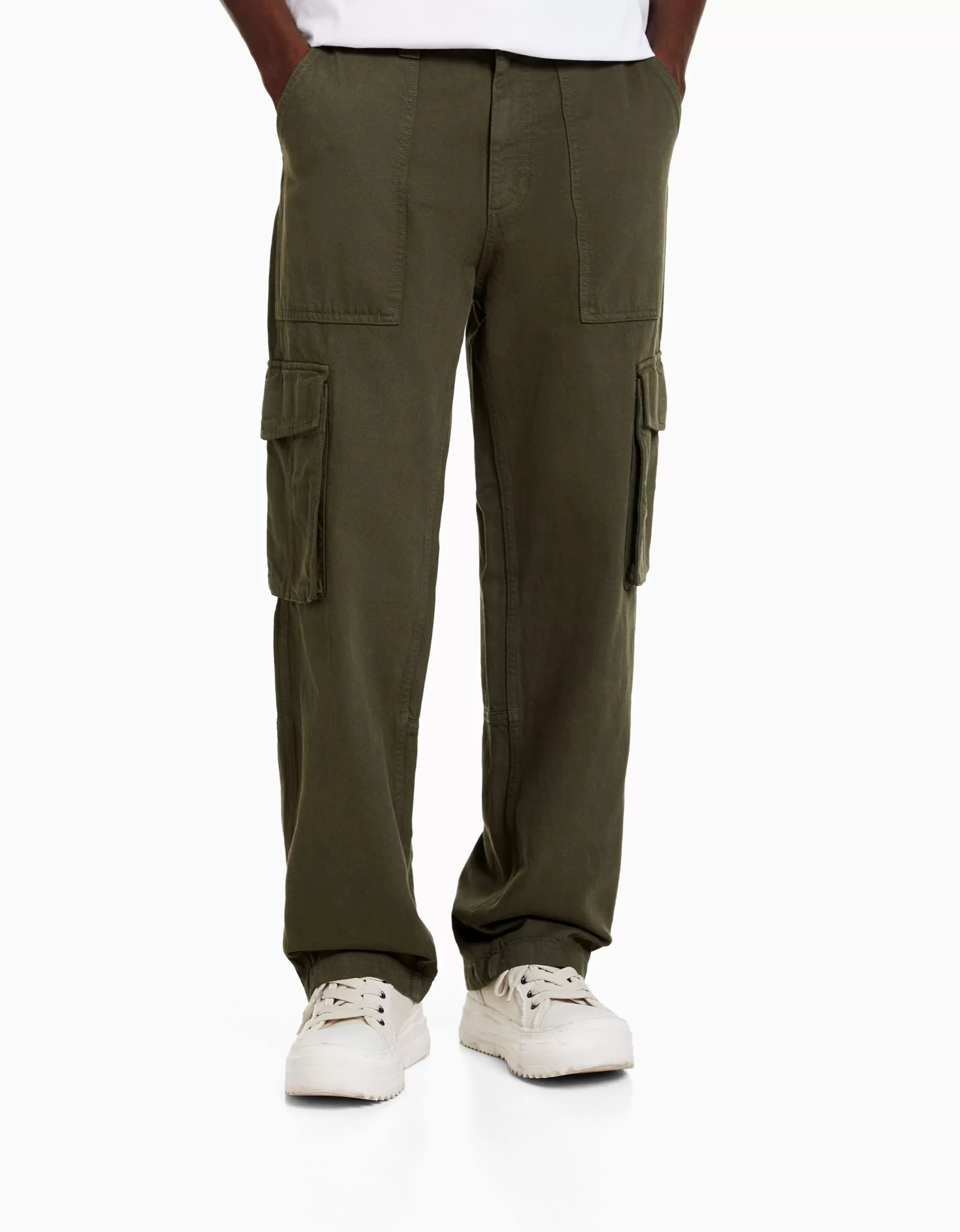HOMBRE BERSHKA Pantalón wide leg cargo algodón