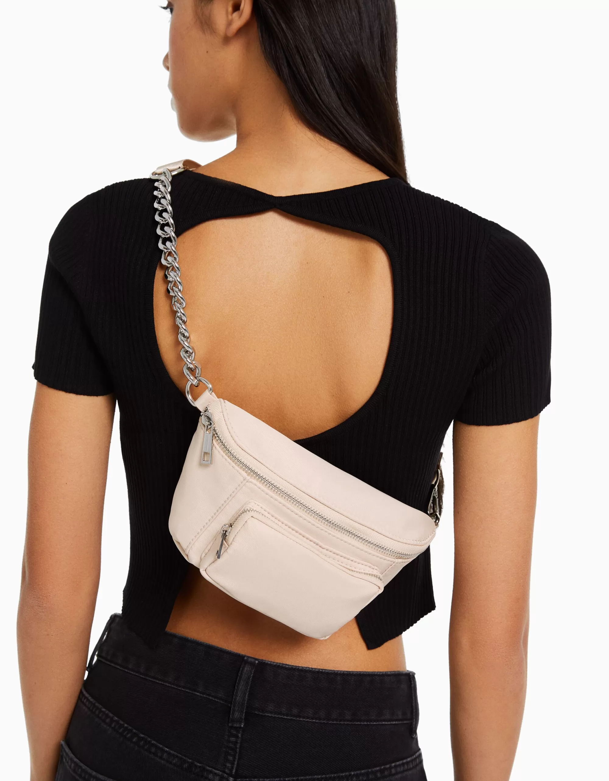 MUJER BERSHKA Riñonera tejido cremalleras