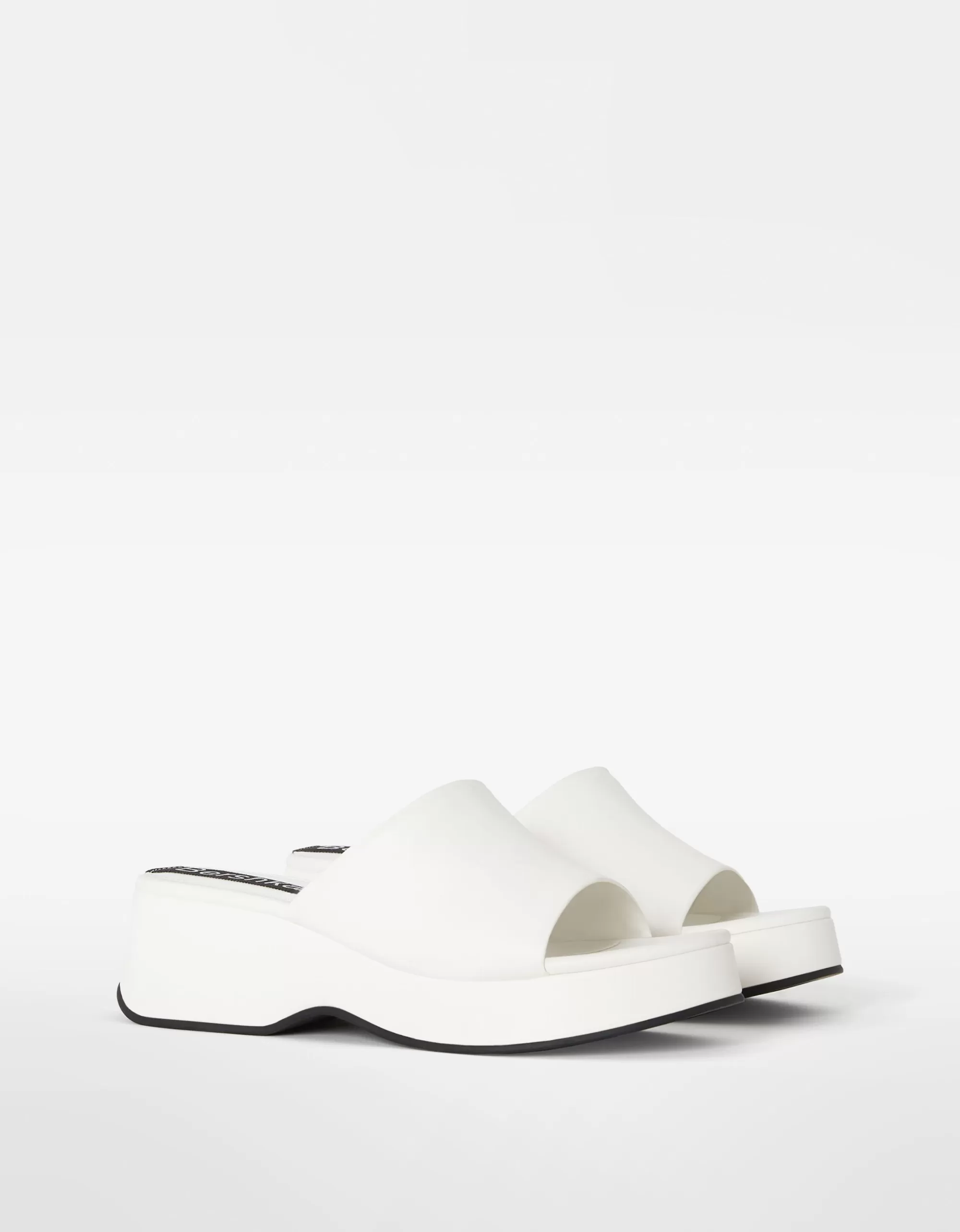 MUJER BERSHKA Sandalia plataforma