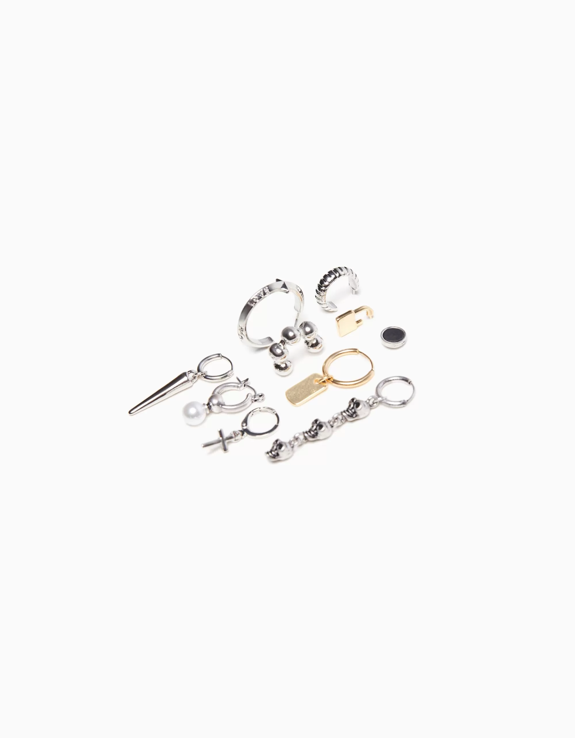 HOMBRE BERSHKA Set 10 pendientes cruz