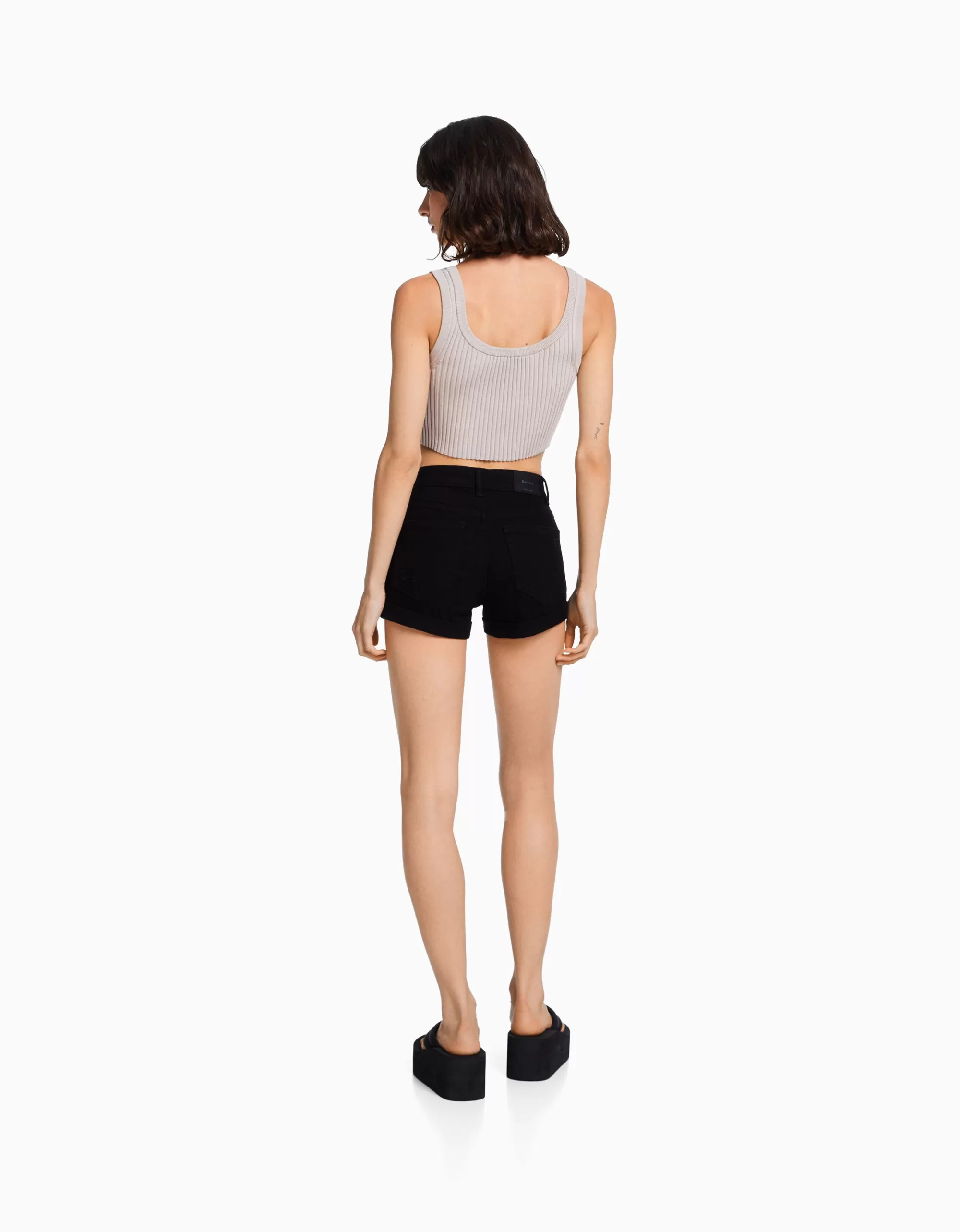 MUJER BERSHKA Short denim roll up