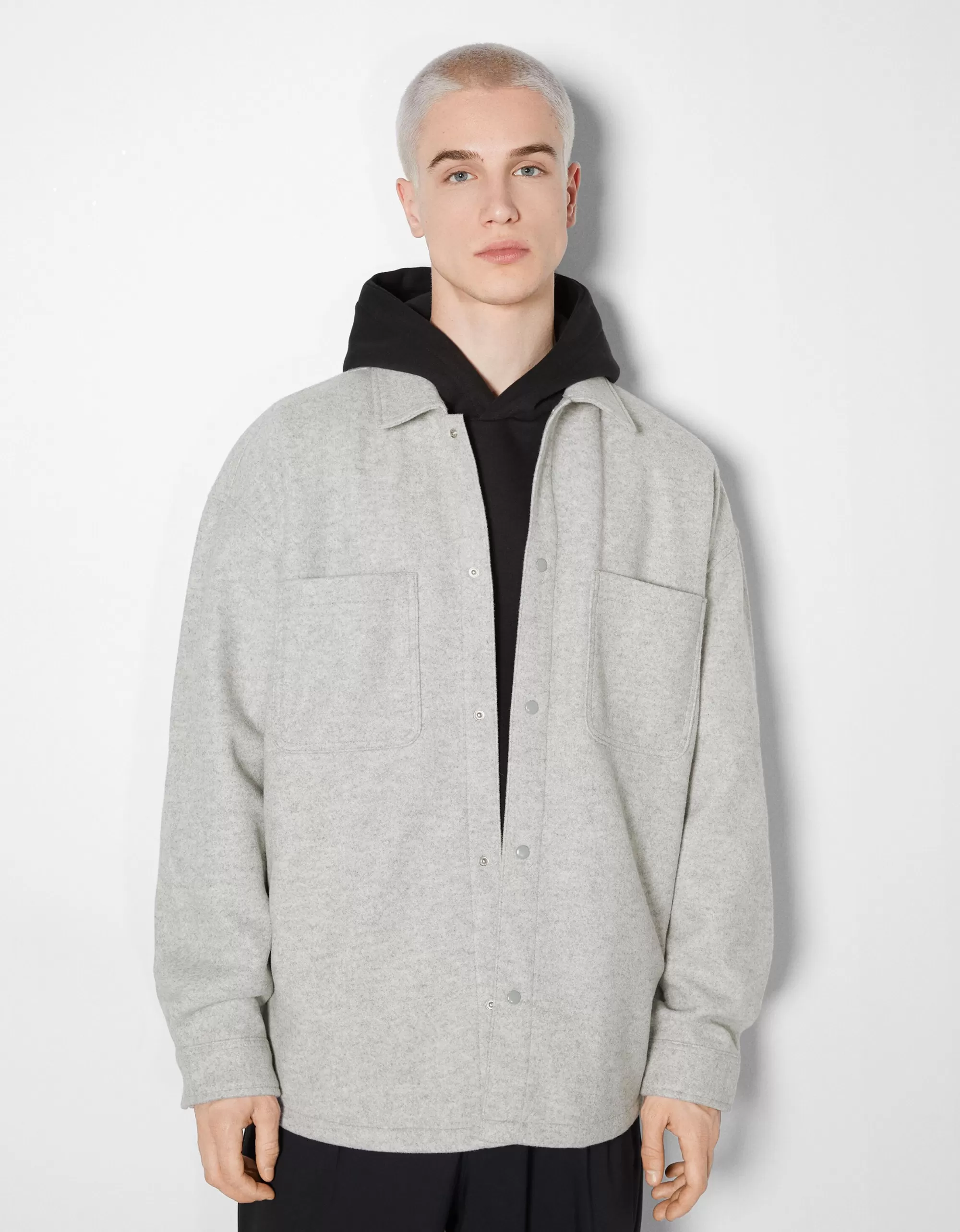 HOMBRE BERSHKA Sobrecamisa básica