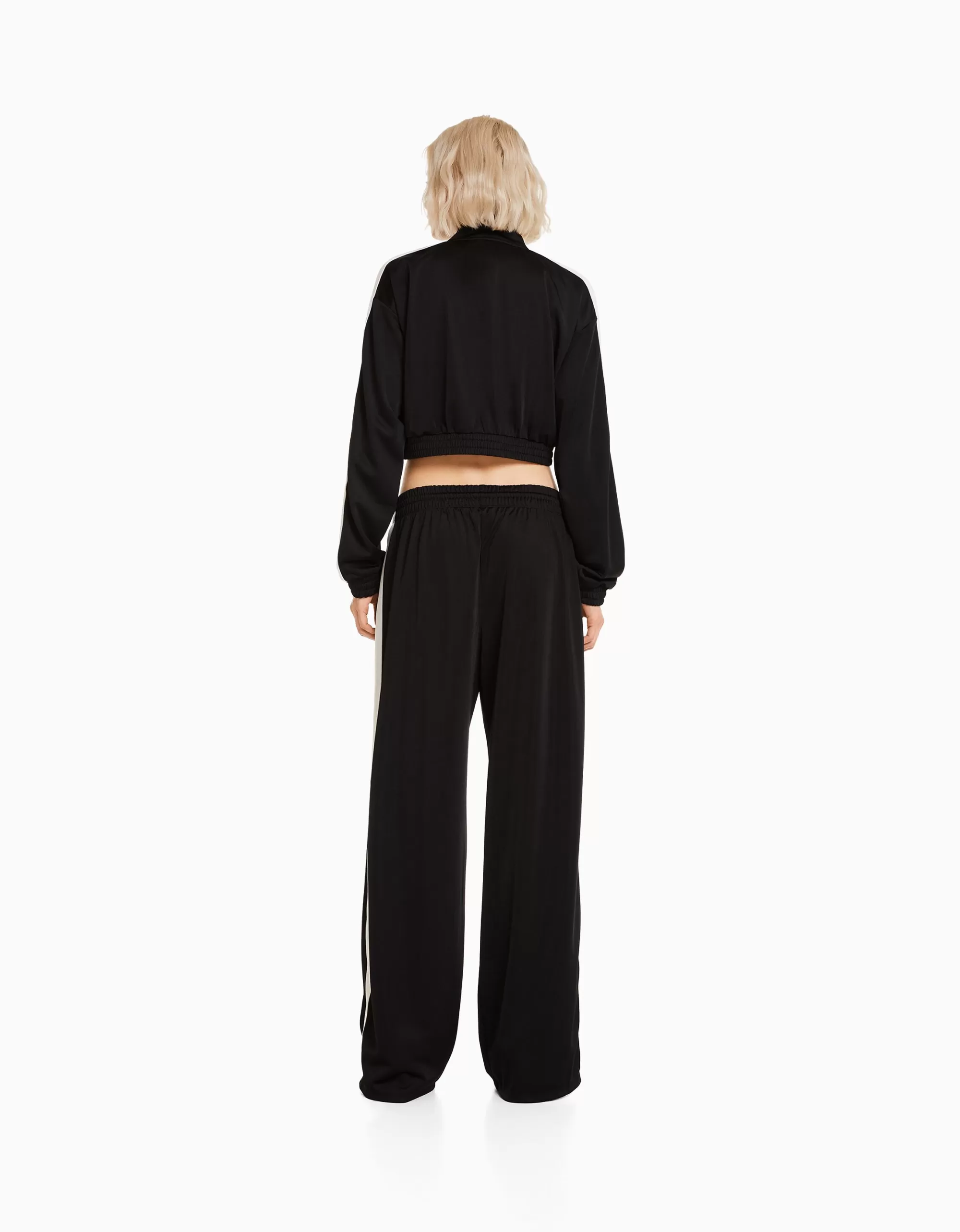 MUJER BERSHKA Sudadera cremallera banda lateral