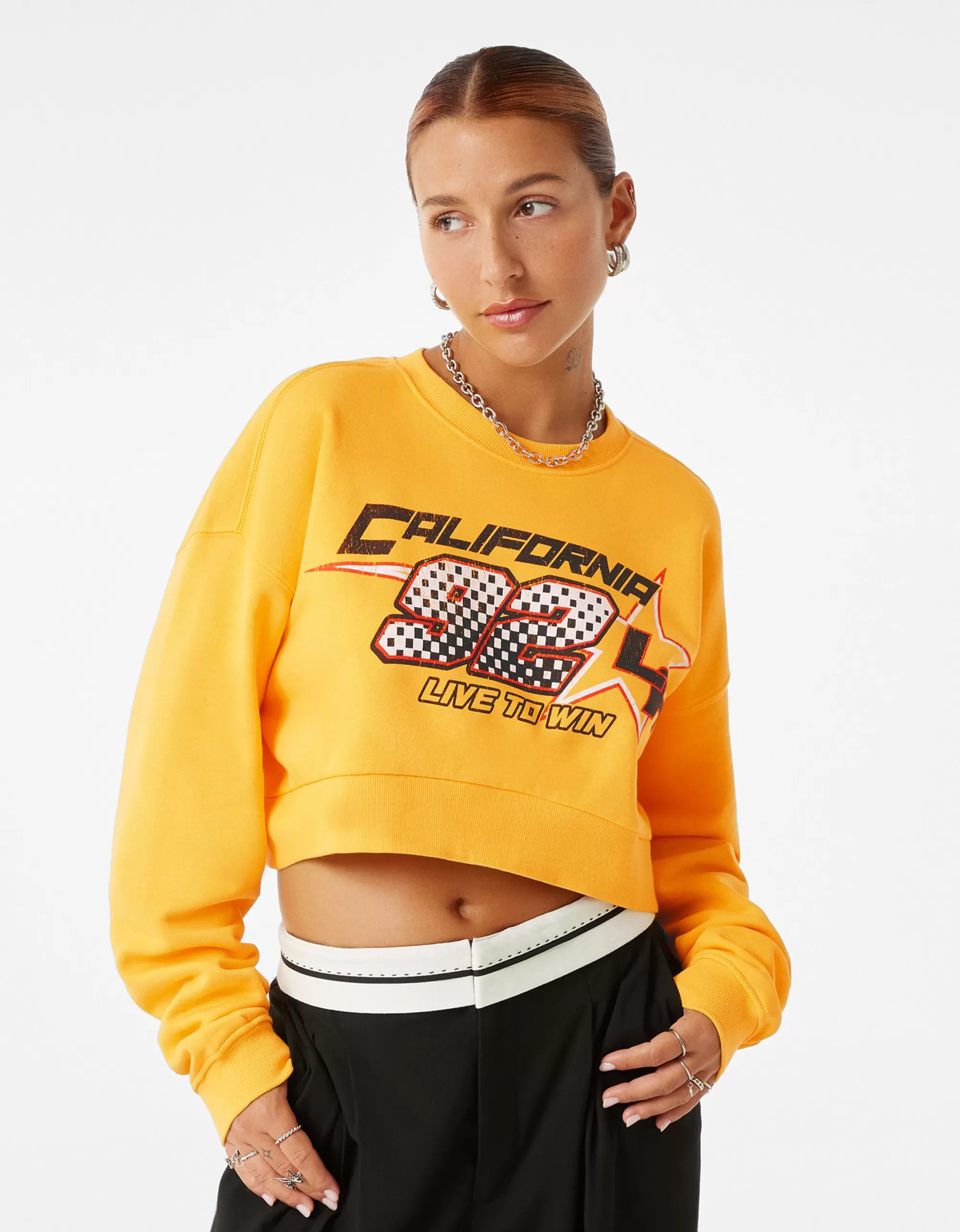 MUJER BERSHKA Sudadera cropped print