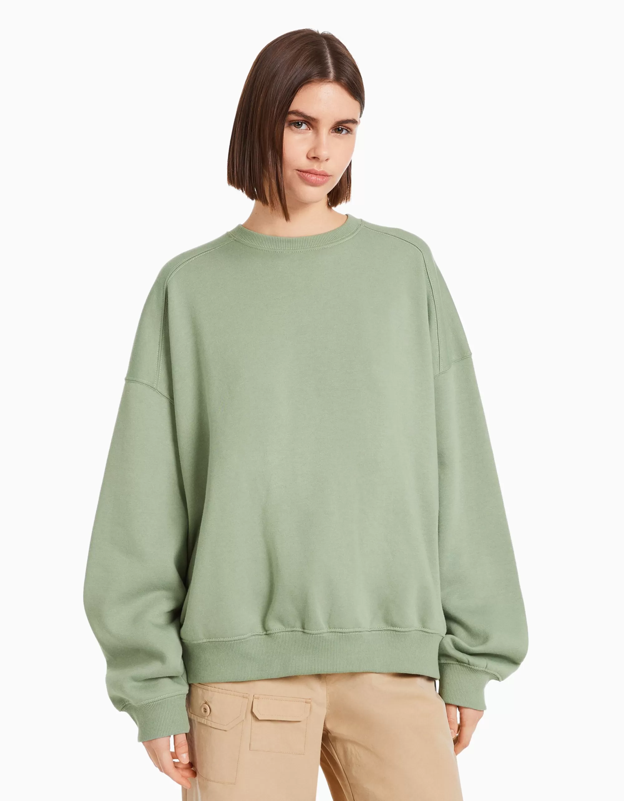 MUJER BERSHKA Sudadera cuello redondo oversize
