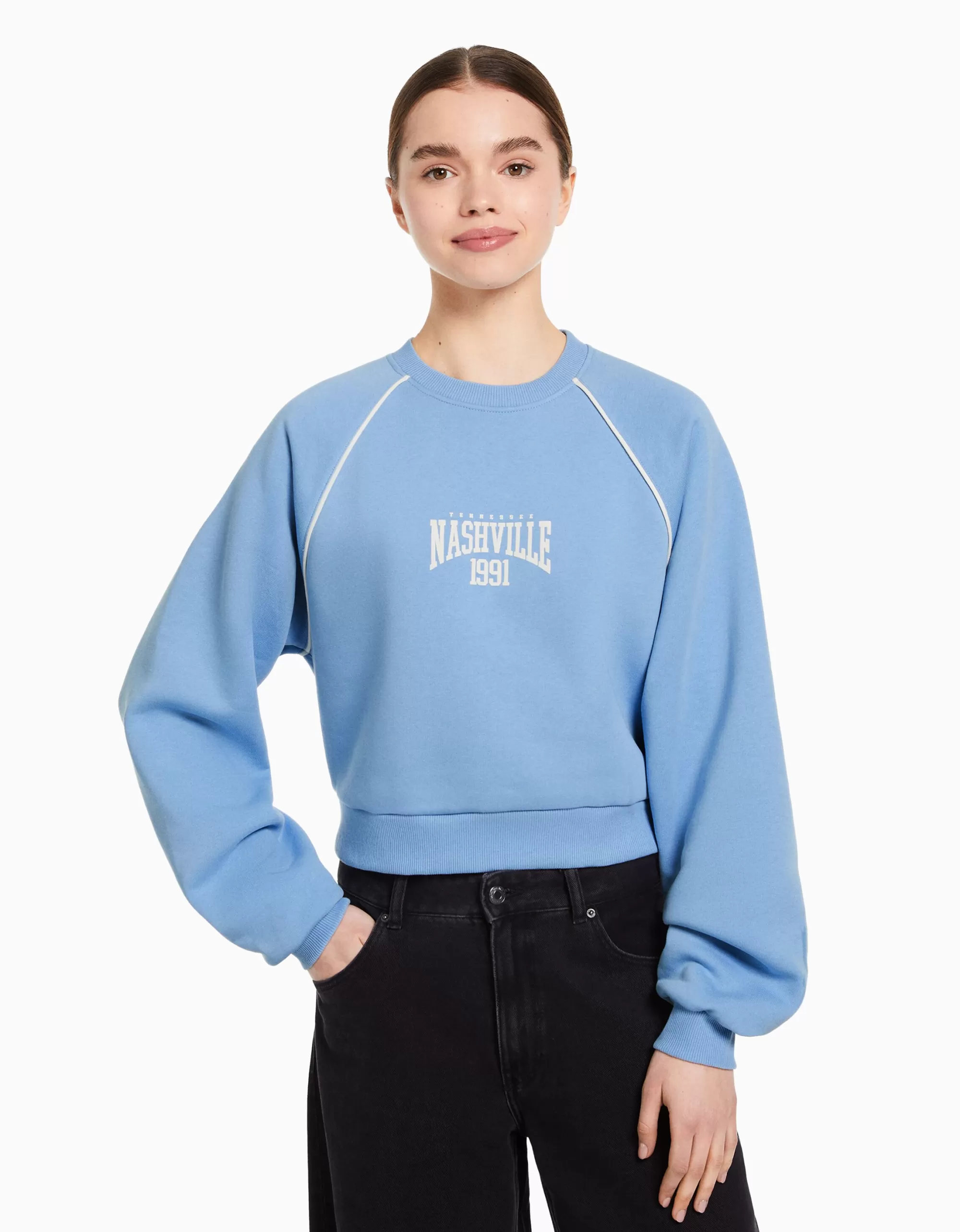 MUJER BERSHKA Sudadera cuello redondo print contraste