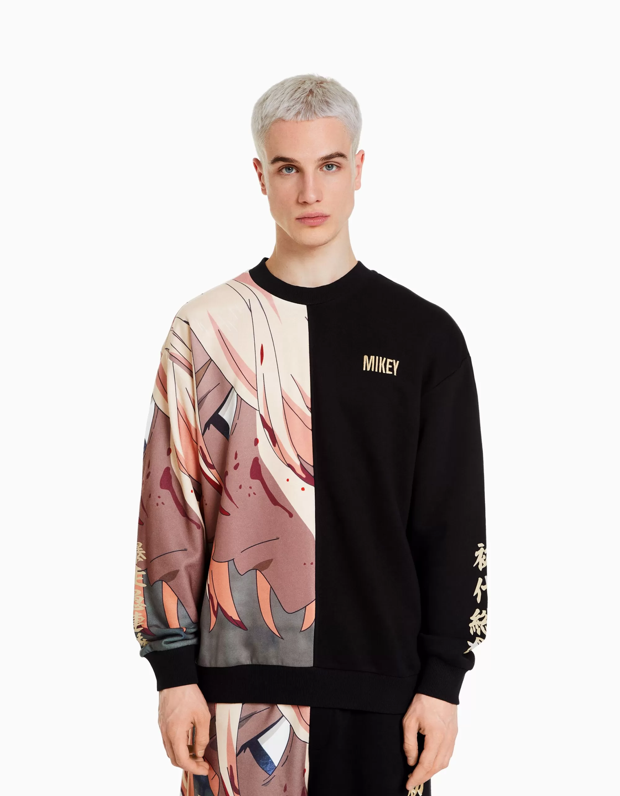 MUJER BERSHKA Sudadera cuello redondo print TOKYO REVENGERS