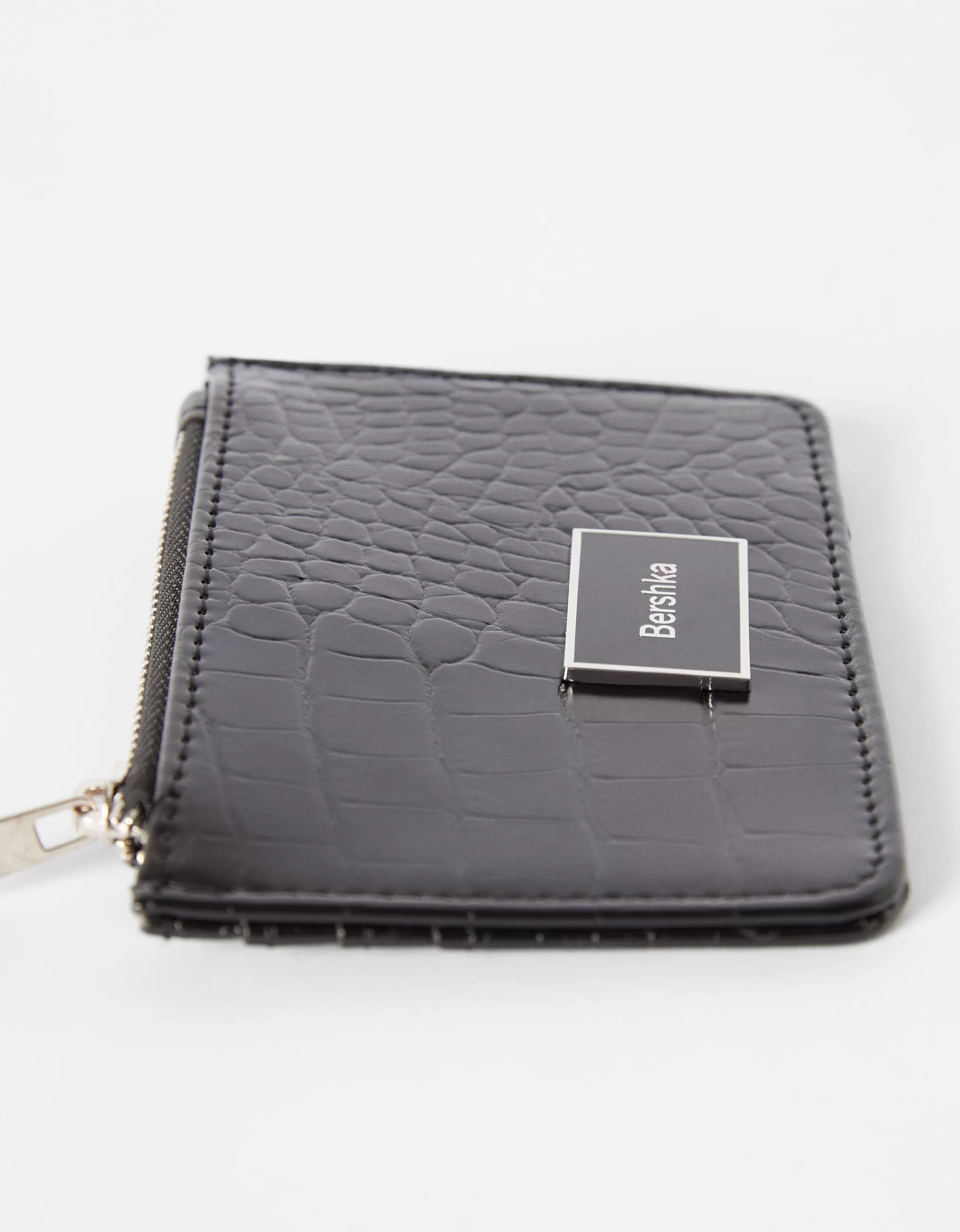 MUJER BERSHKA Tarjetero textura