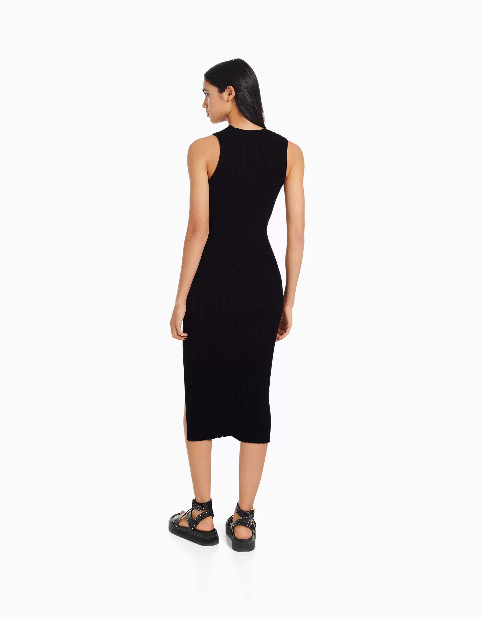 MUJER BERSHKA Vestido midi sin mangas punto