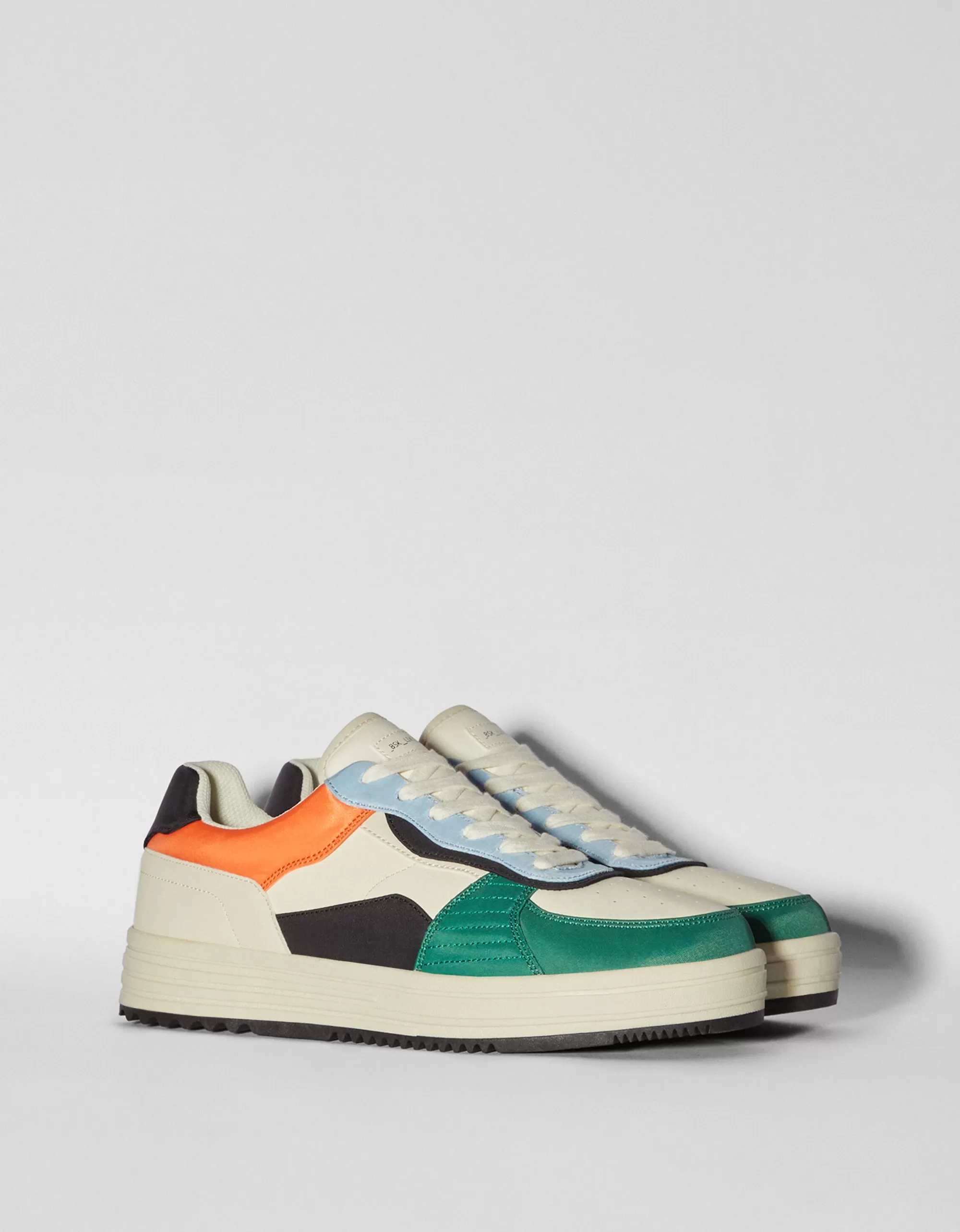 HOMBRE BERSHKA Zapatillas acolchadas pespuntes hombre