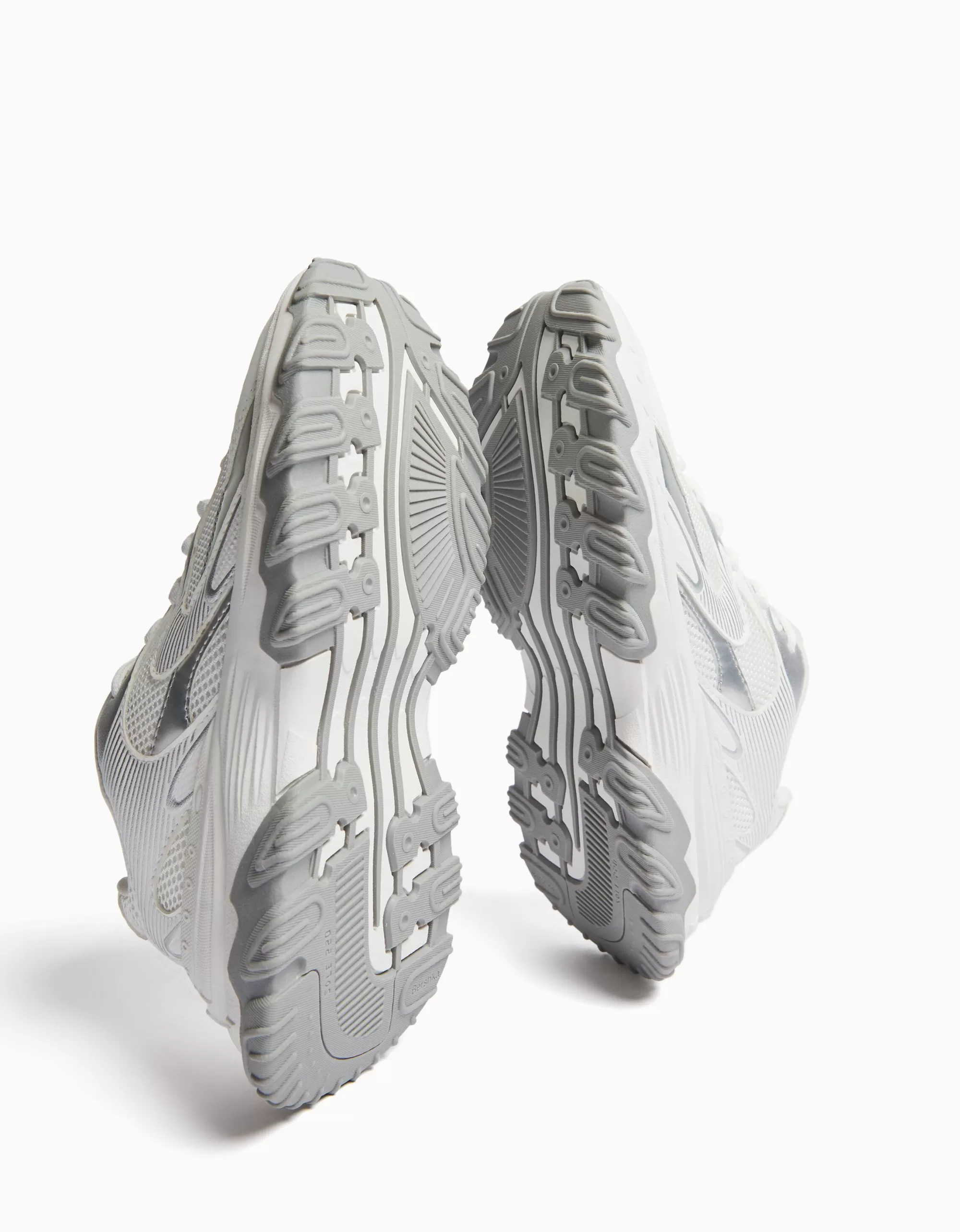 MUJER BERSHKA Zapatillas combinadas detalles metalizados