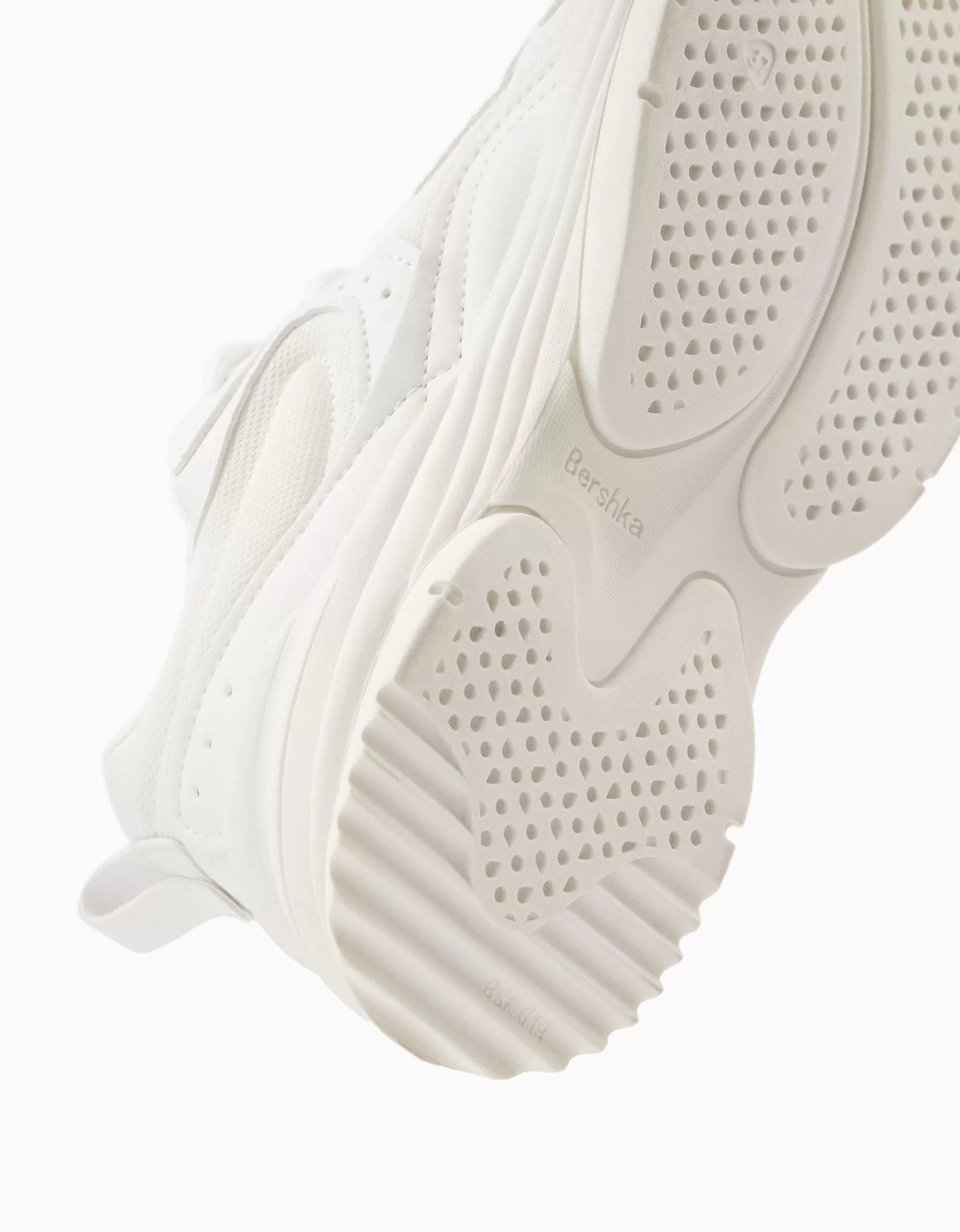 MUJER BERSHKA Zapatillas combinadas rejilla