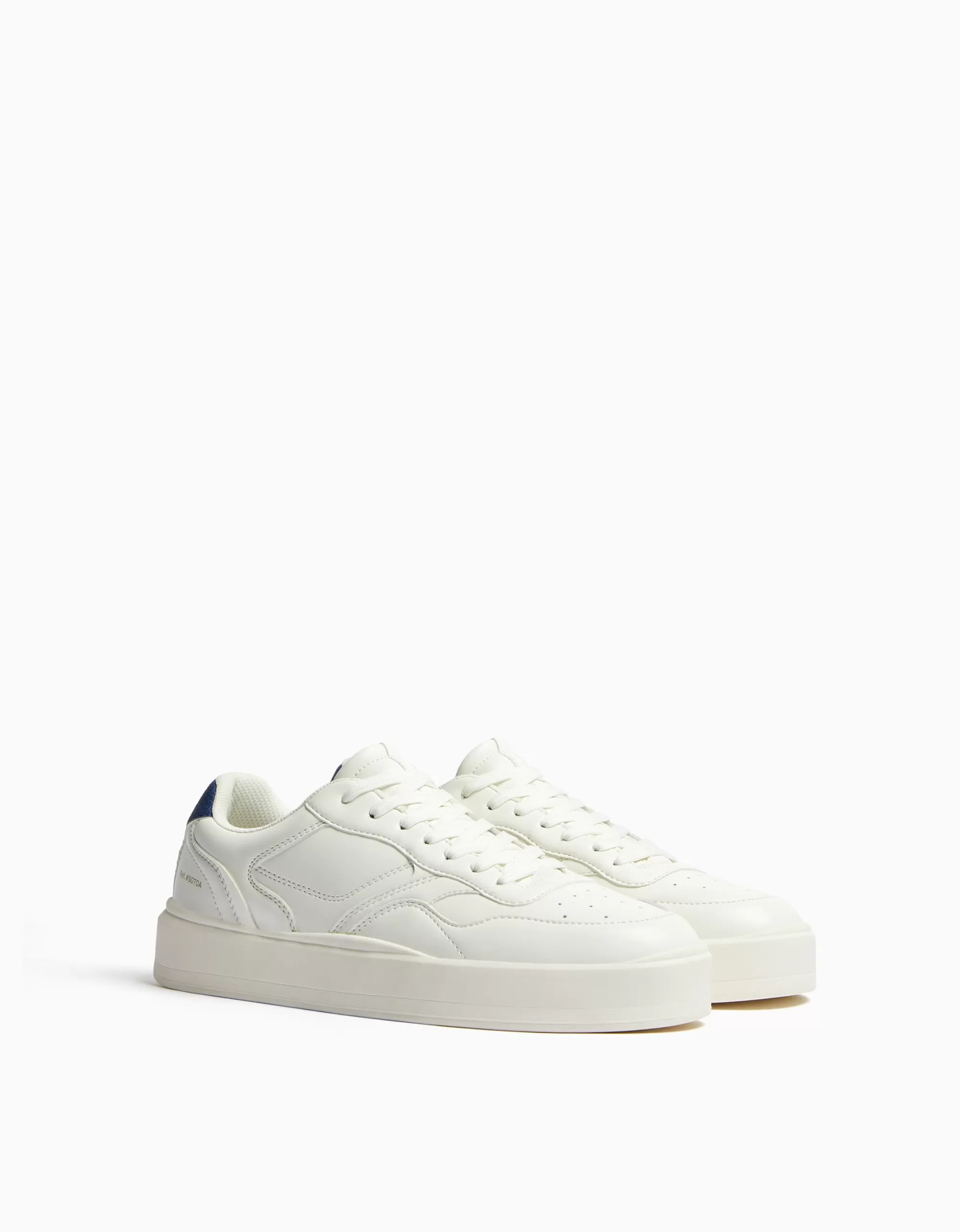 HOMBRE BERSHKA Zapatillas estilo retro hombre
