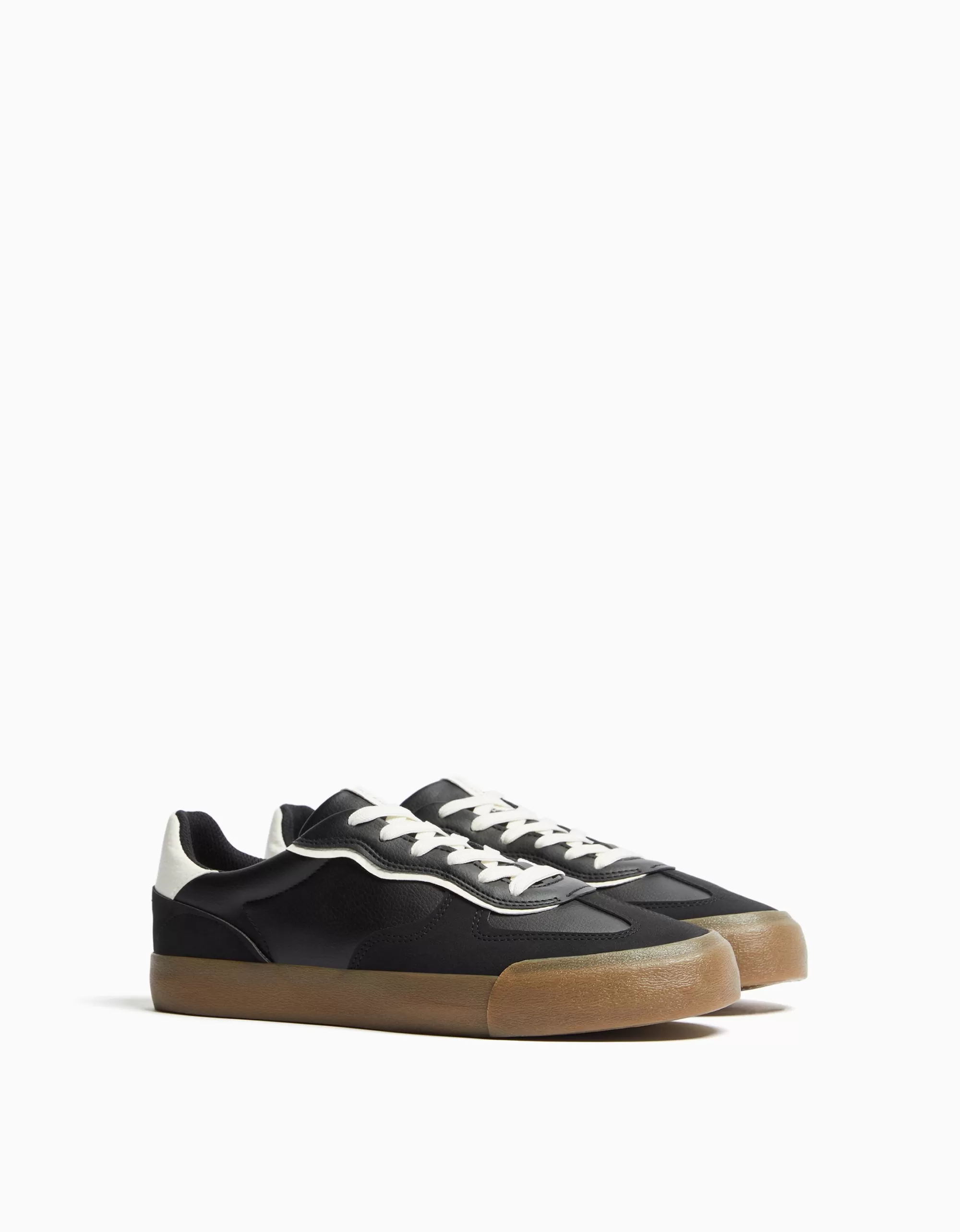 HOMBRE BERSHKA Zapatillas estilo retro hombre