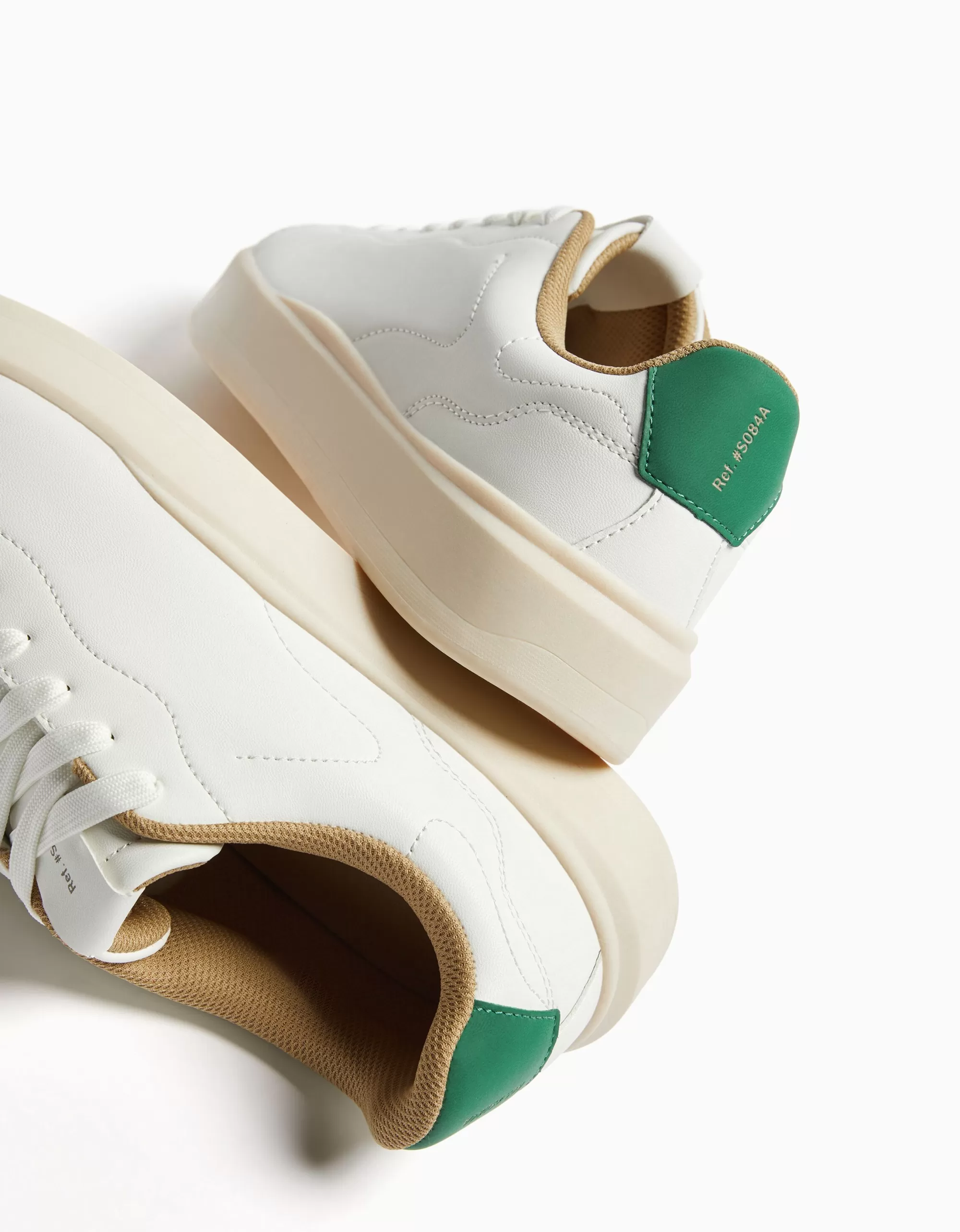 HOMBRE BERSHKA Zapatillas estilo retro hombre