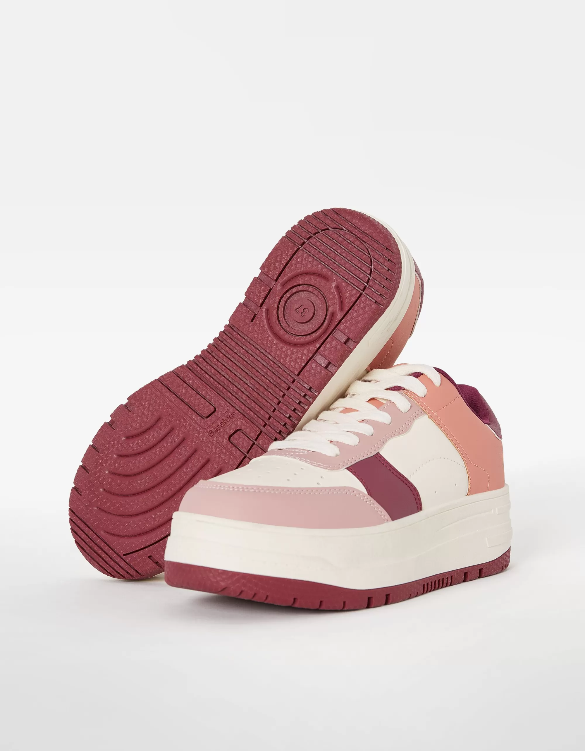 MUJER BERSHKA Zapatillas plataforma combinadas