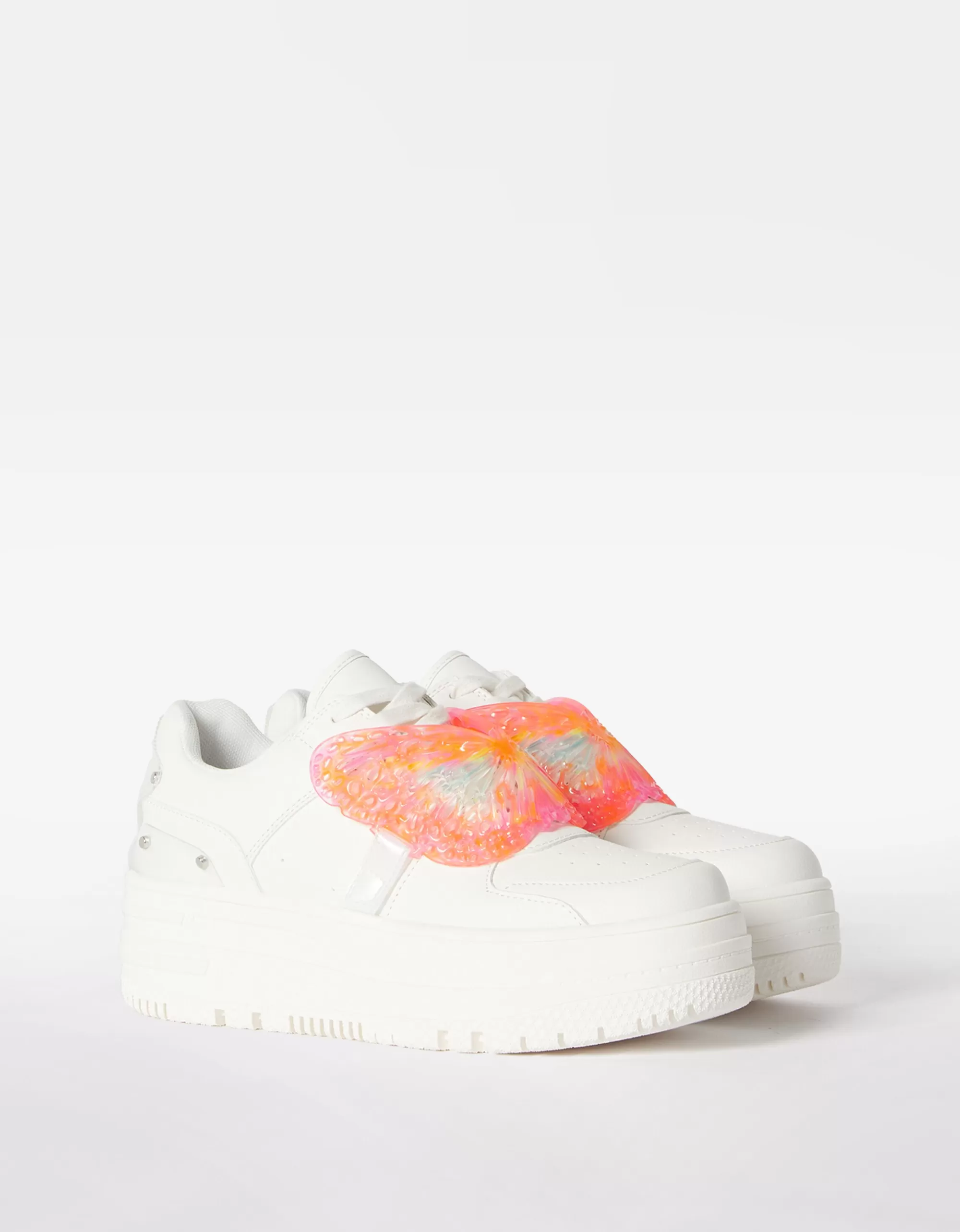 MUJER BERSHKA Zapatillas plataforma detalle mariposa