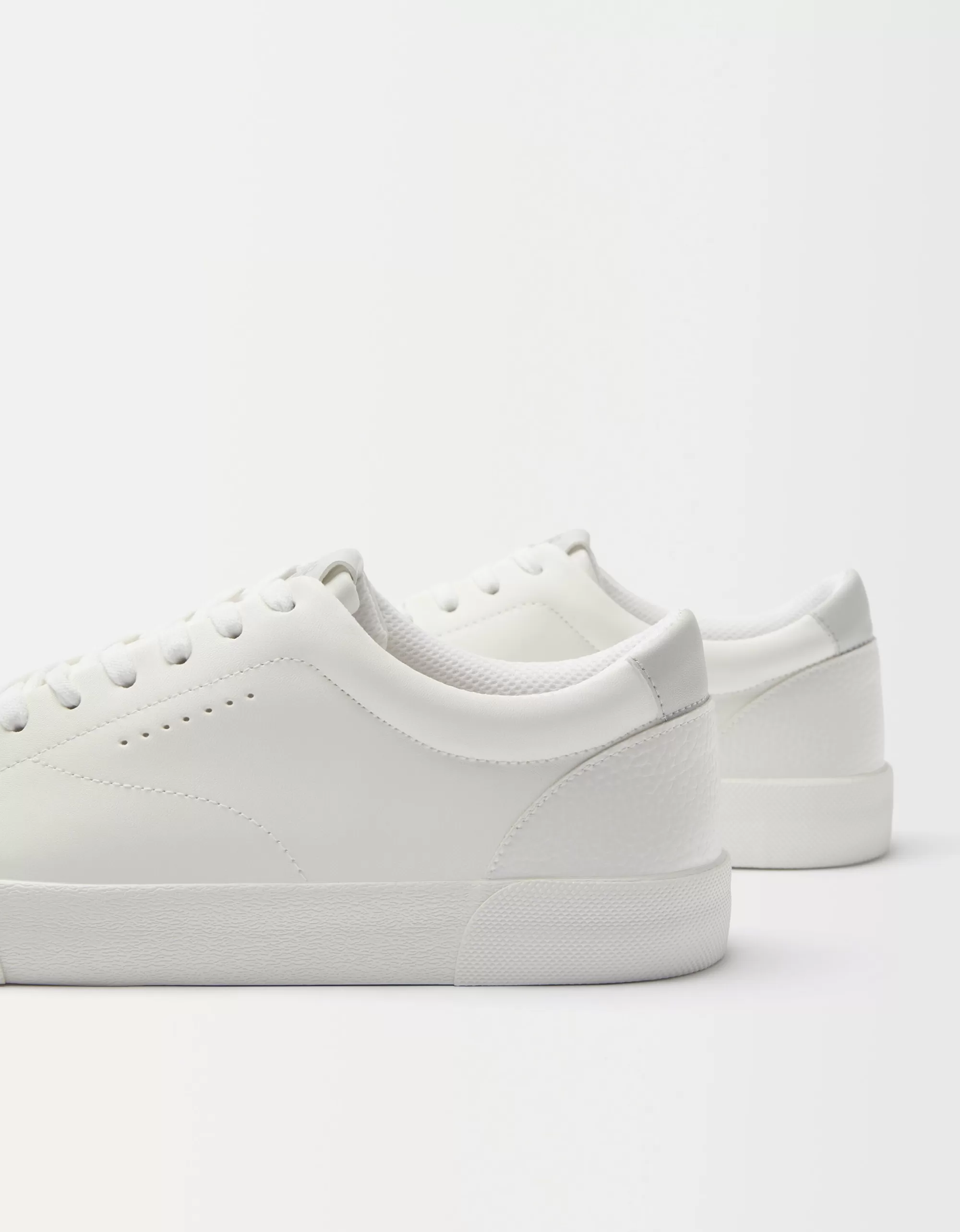 HOMBRE BERSHKA Zapatillas talón grabado hombre