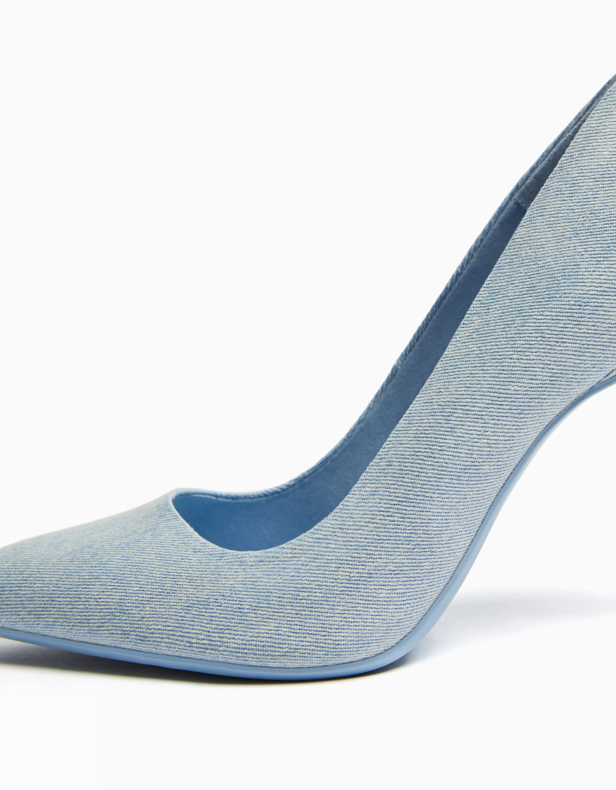 MUJER BERSHKA Zapato tacón alto denim
