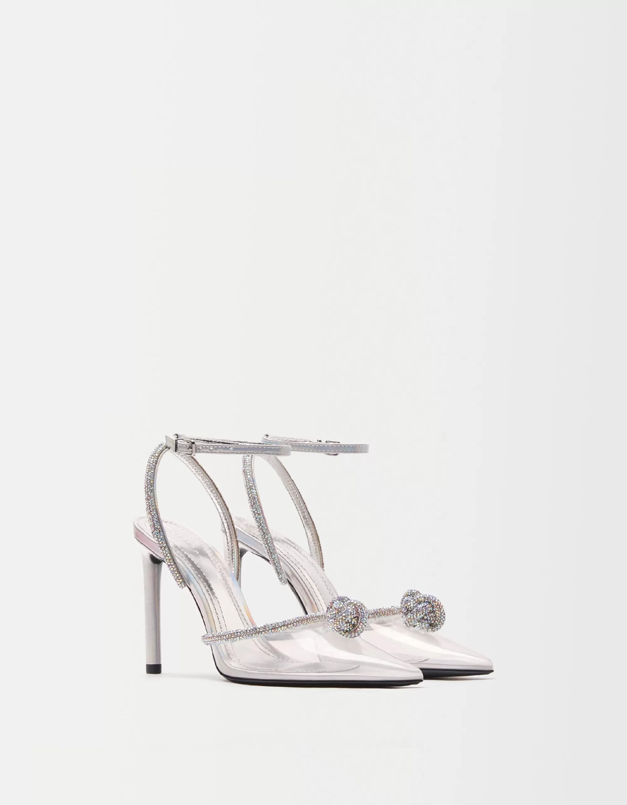 MUJER BERSHKA Zapato tacón vinilo brillos