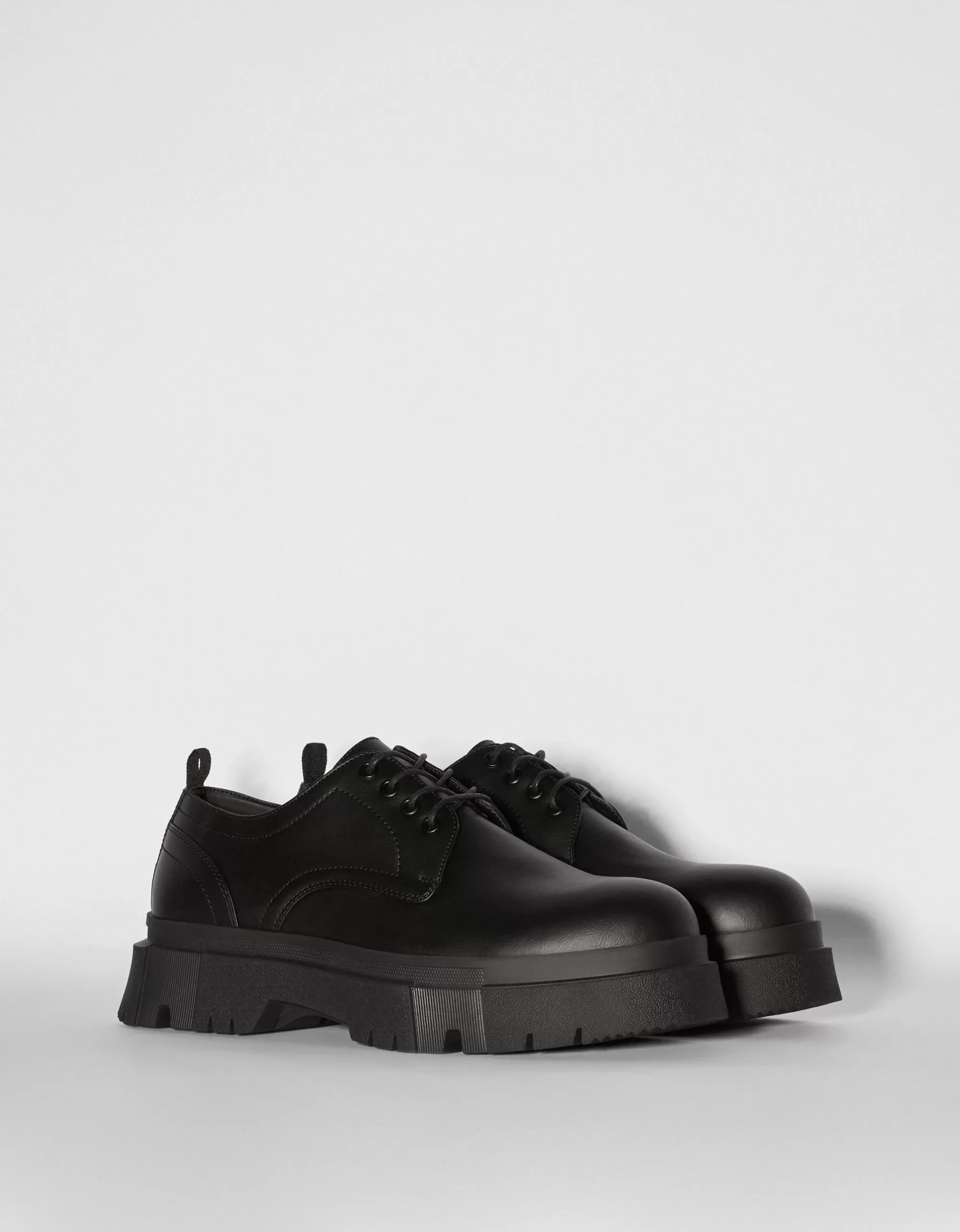 HOMBRE BERSHKA Zapato vestir suela track hombre