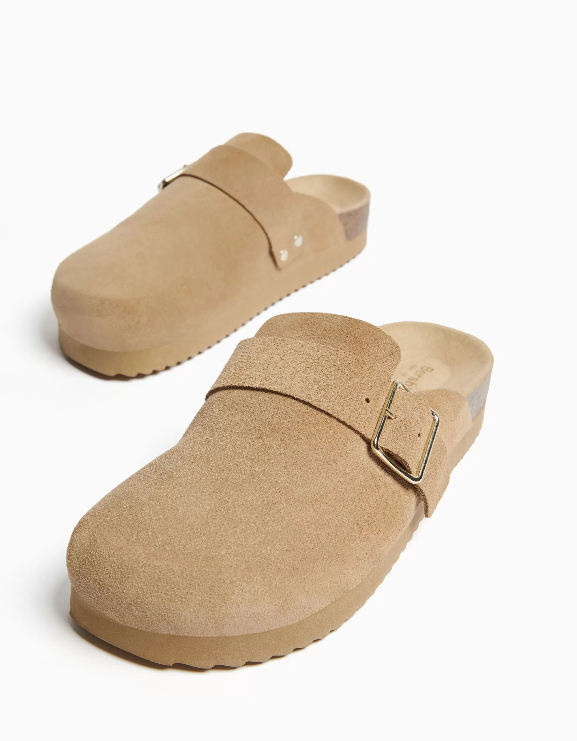 MUJER BERSHKA Zueco PIEL hebilla